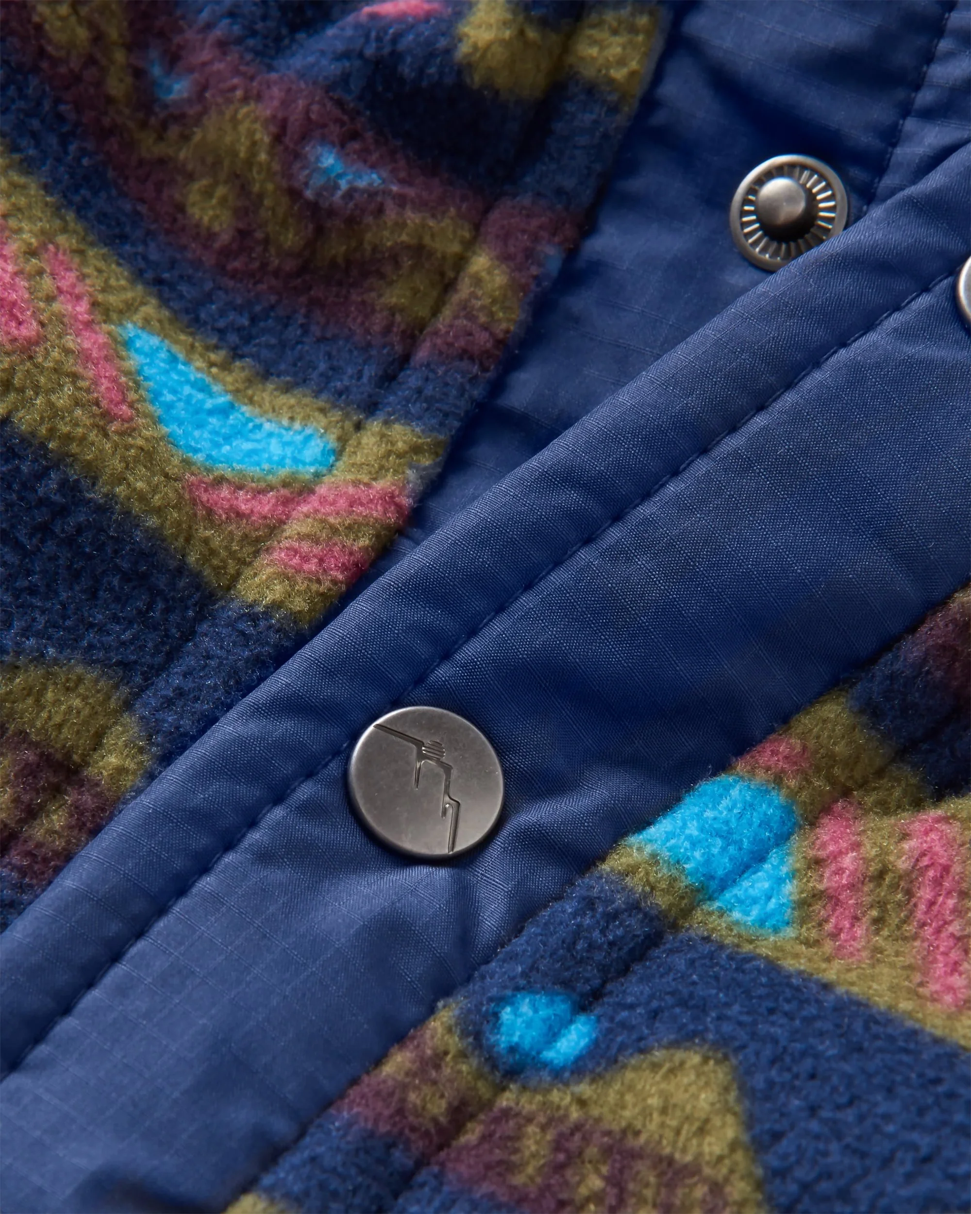 Adrift Polar Fleece - Mountain Geo Multi - Image 4