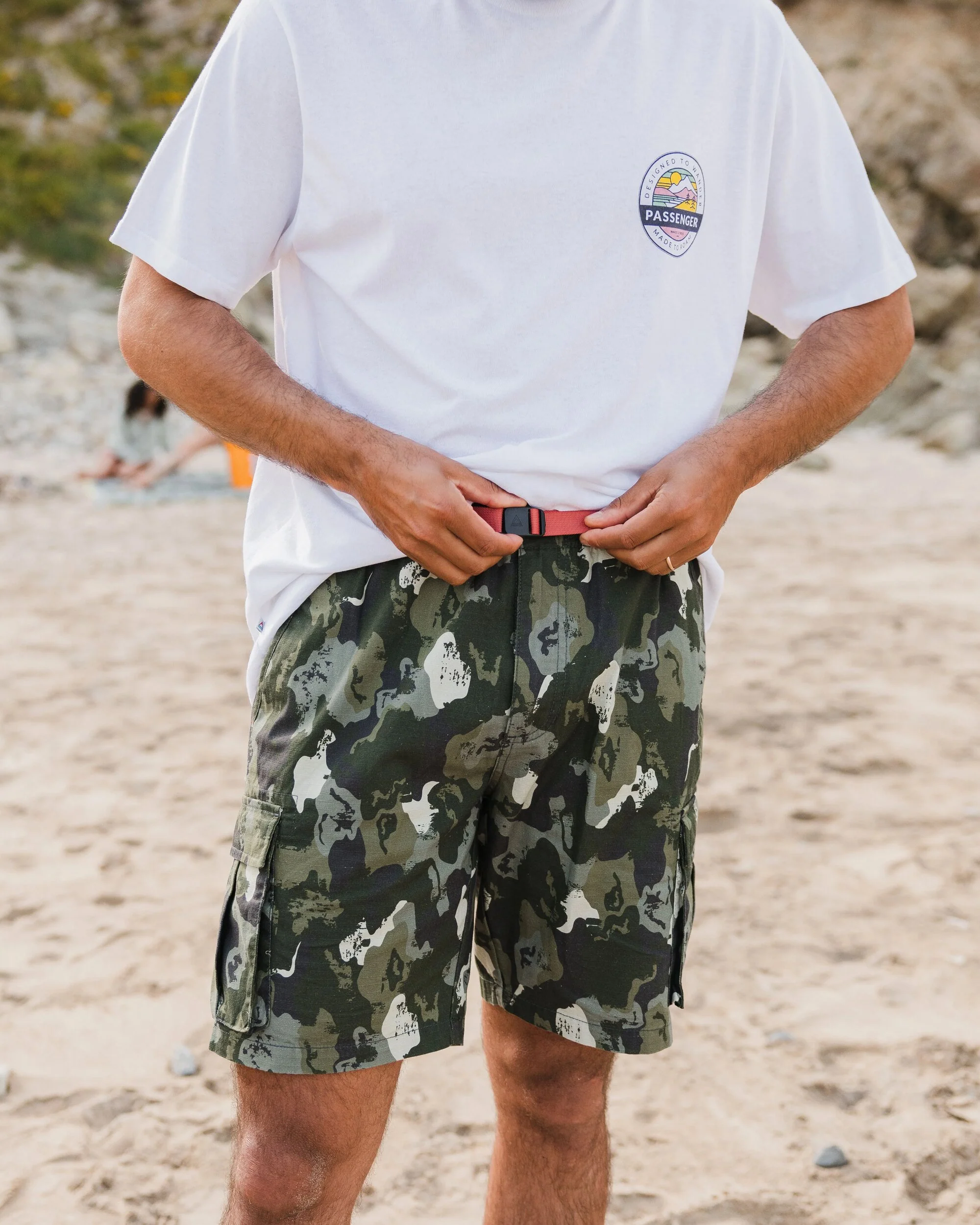 Adventurer Cargo Cotton Short - Sycamore Khaki Camo - Image 3