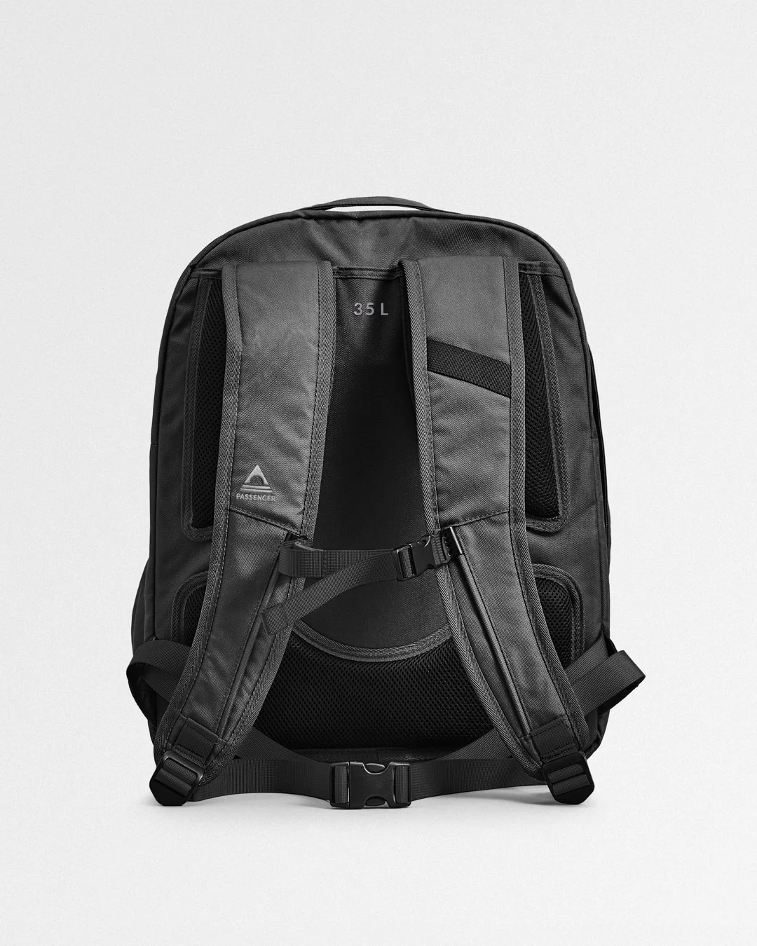 Ascent Weekender 35L Backpack - Black - Image 15