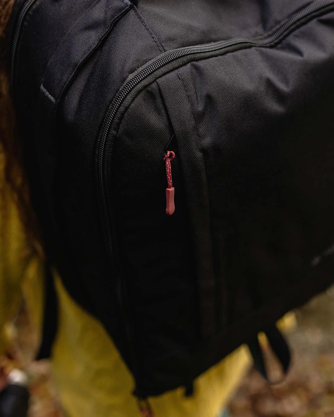 Ascent Weekender 35L Backpack - Black - Image 3