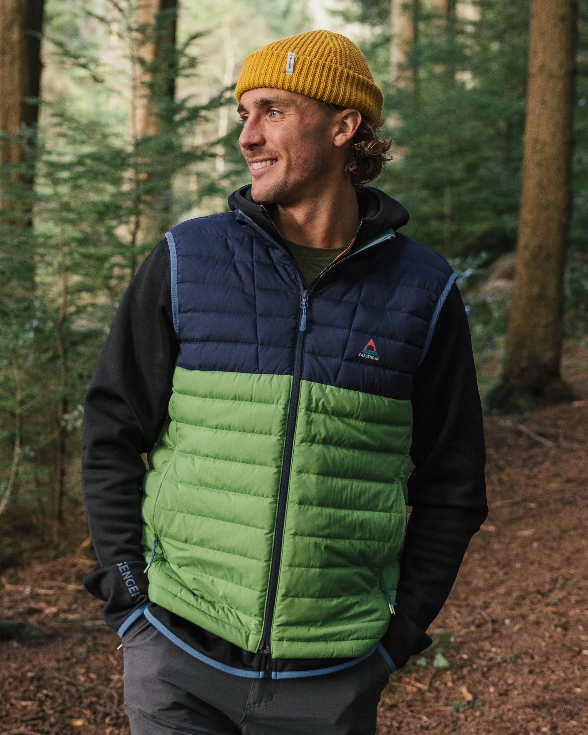 Ashland Down Gilet - Rich Navy/Pear Green - Image 5