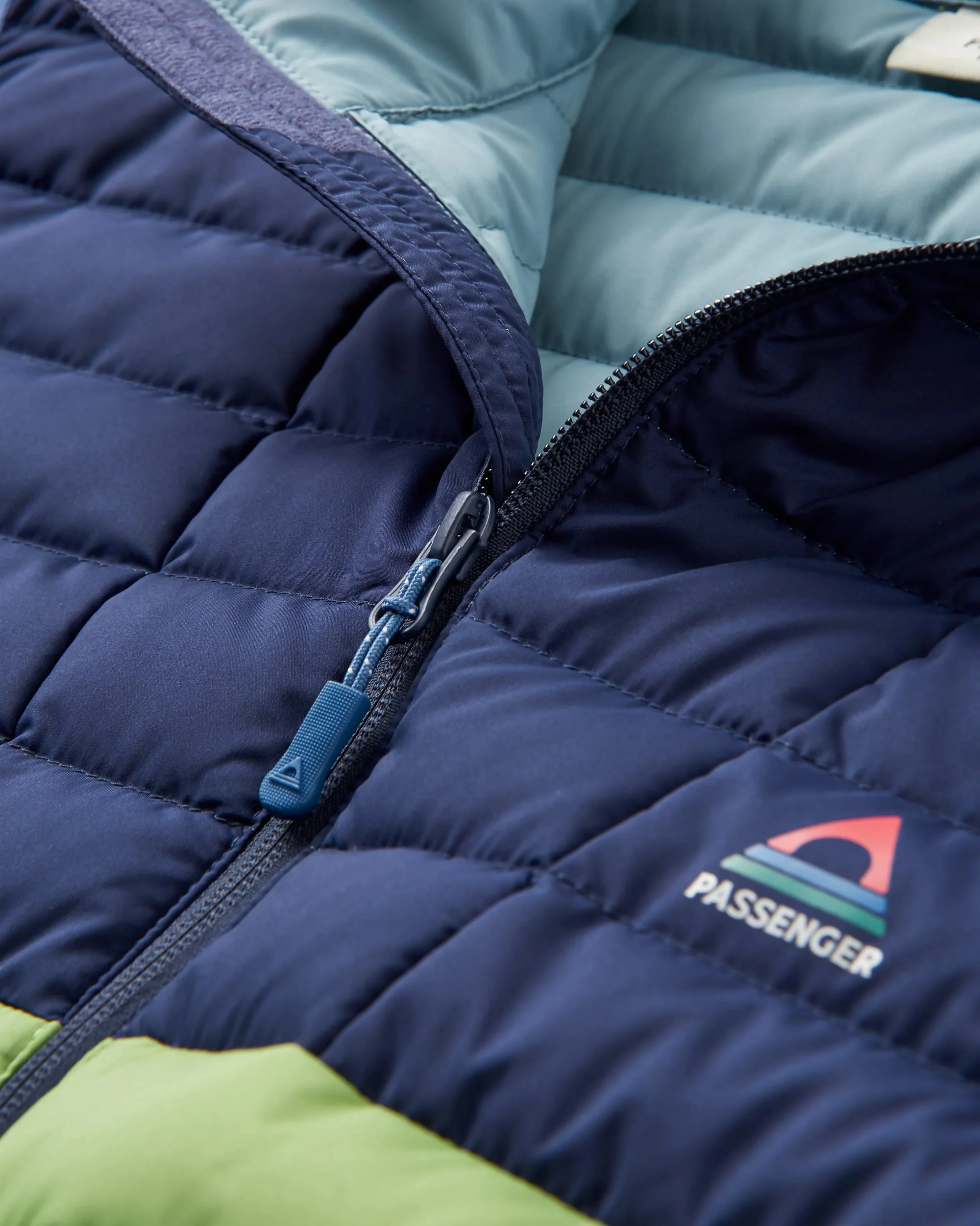 Ashland Down Gilet - Rich Navy/Pear Green - Image 9