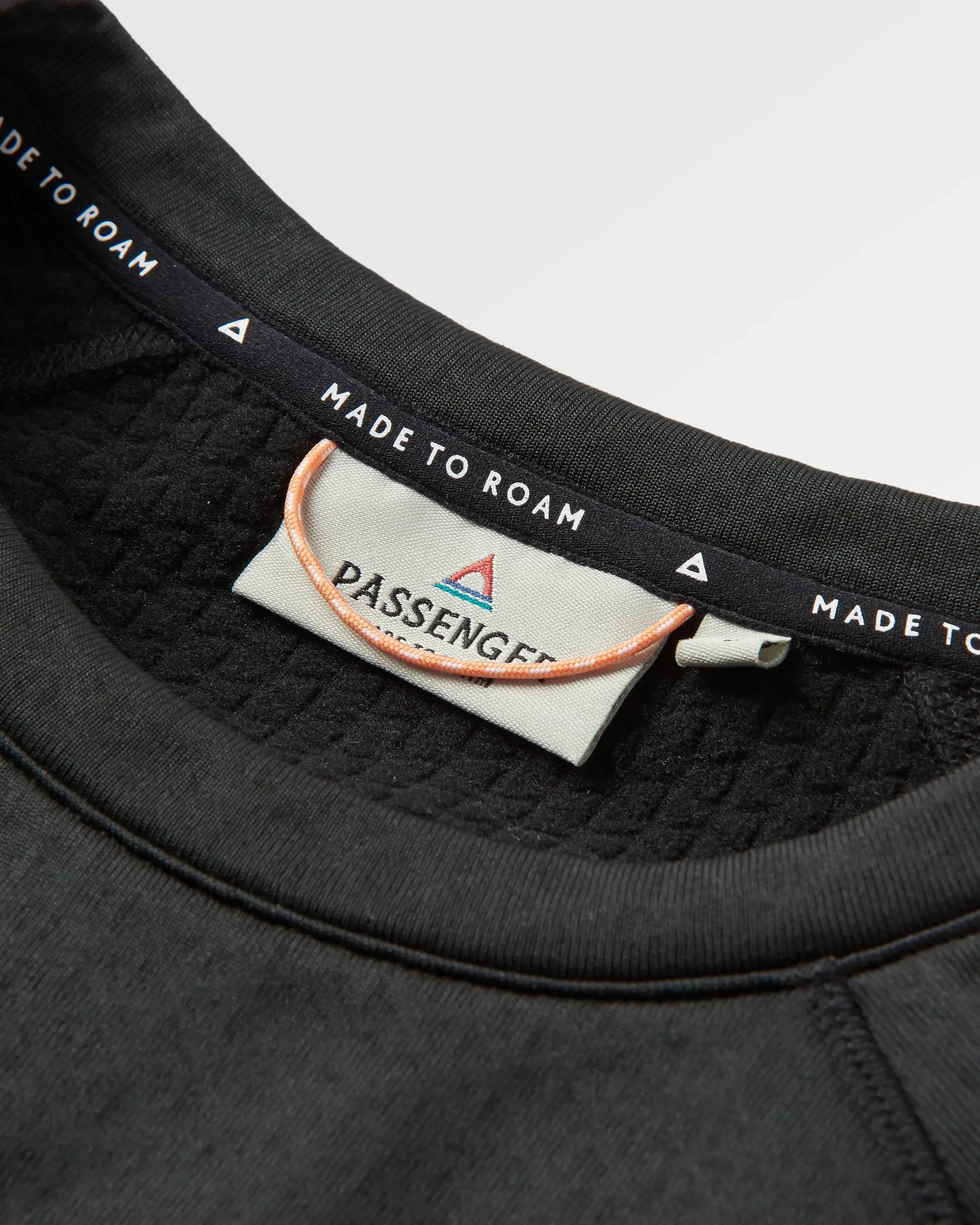Atlantis Base Layer LS T-Shirt - Black - Image 5