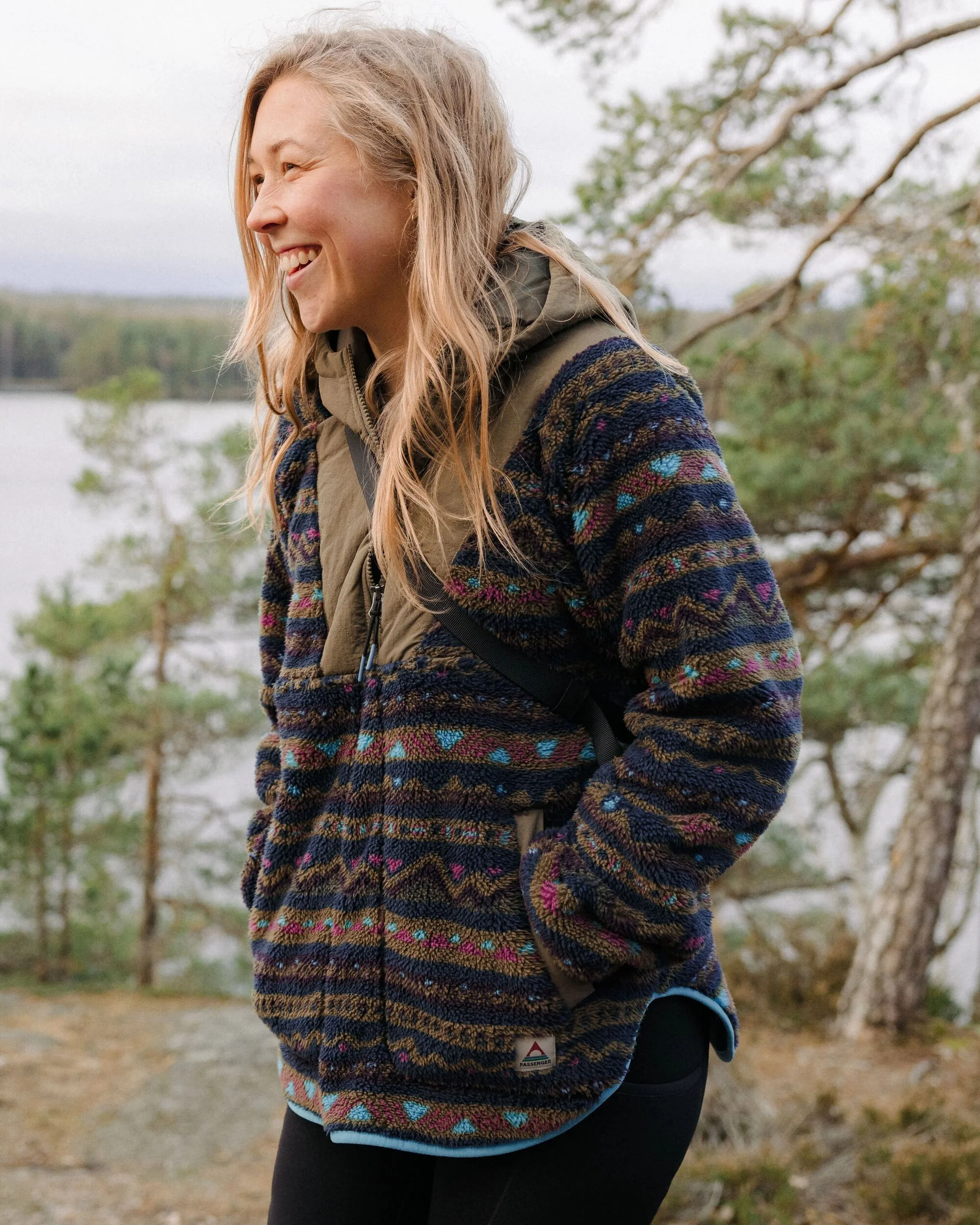 Beaumont Sherpa Hooded Fleece - Mountain Geo Multi - Image 3