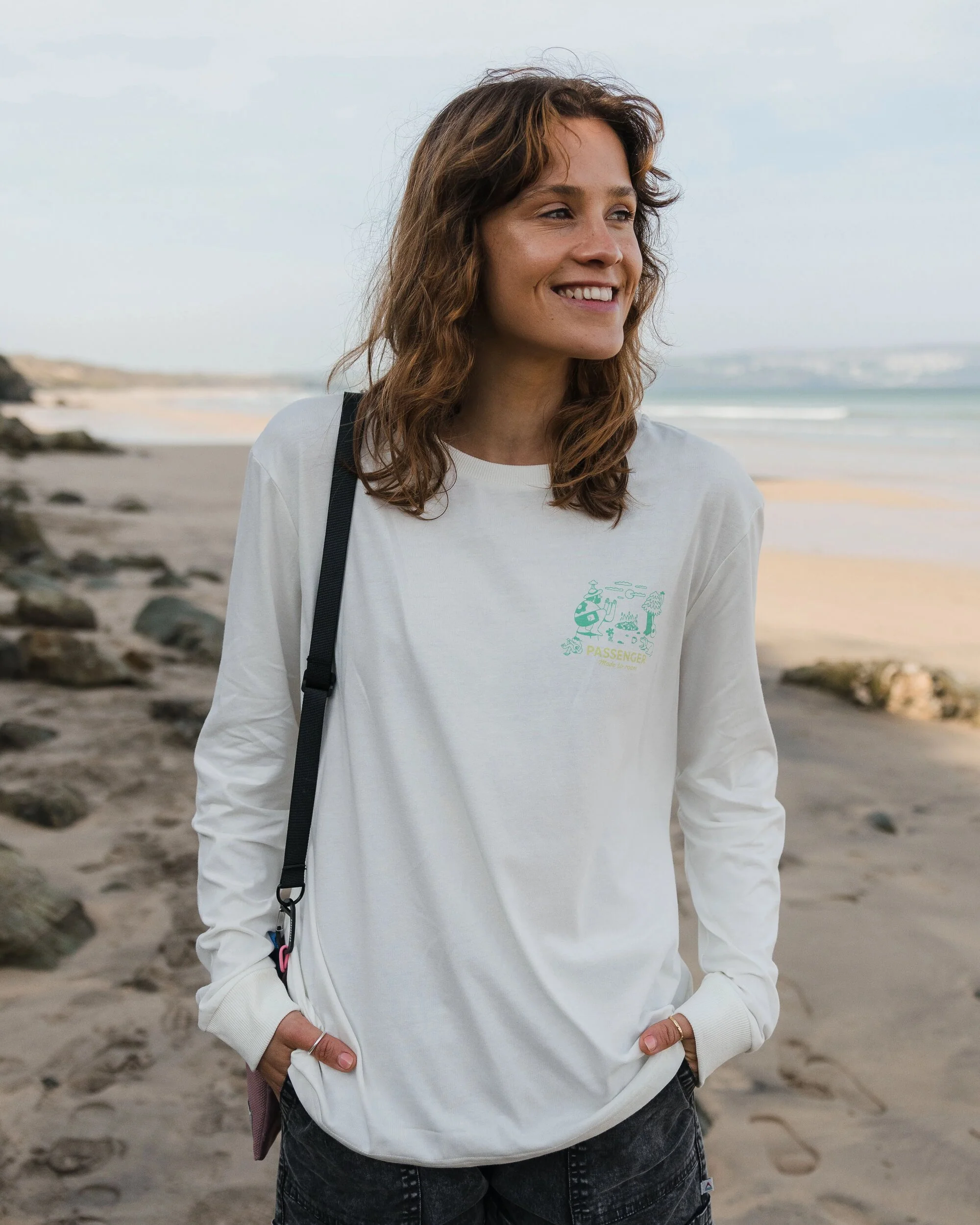 Better Outside Organic Cotton Oversized LS T-Shirt - Marshmallow - Image 3