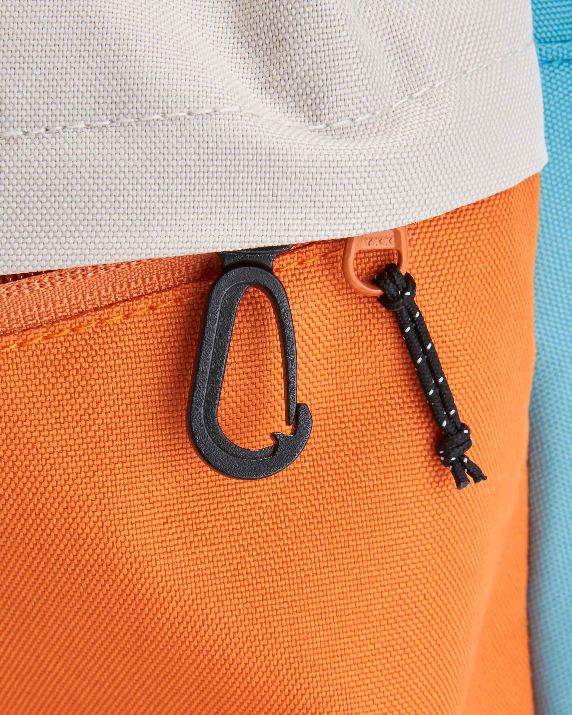 Boondocker Sling 8L - Arctic/Retro Orange - Image 7