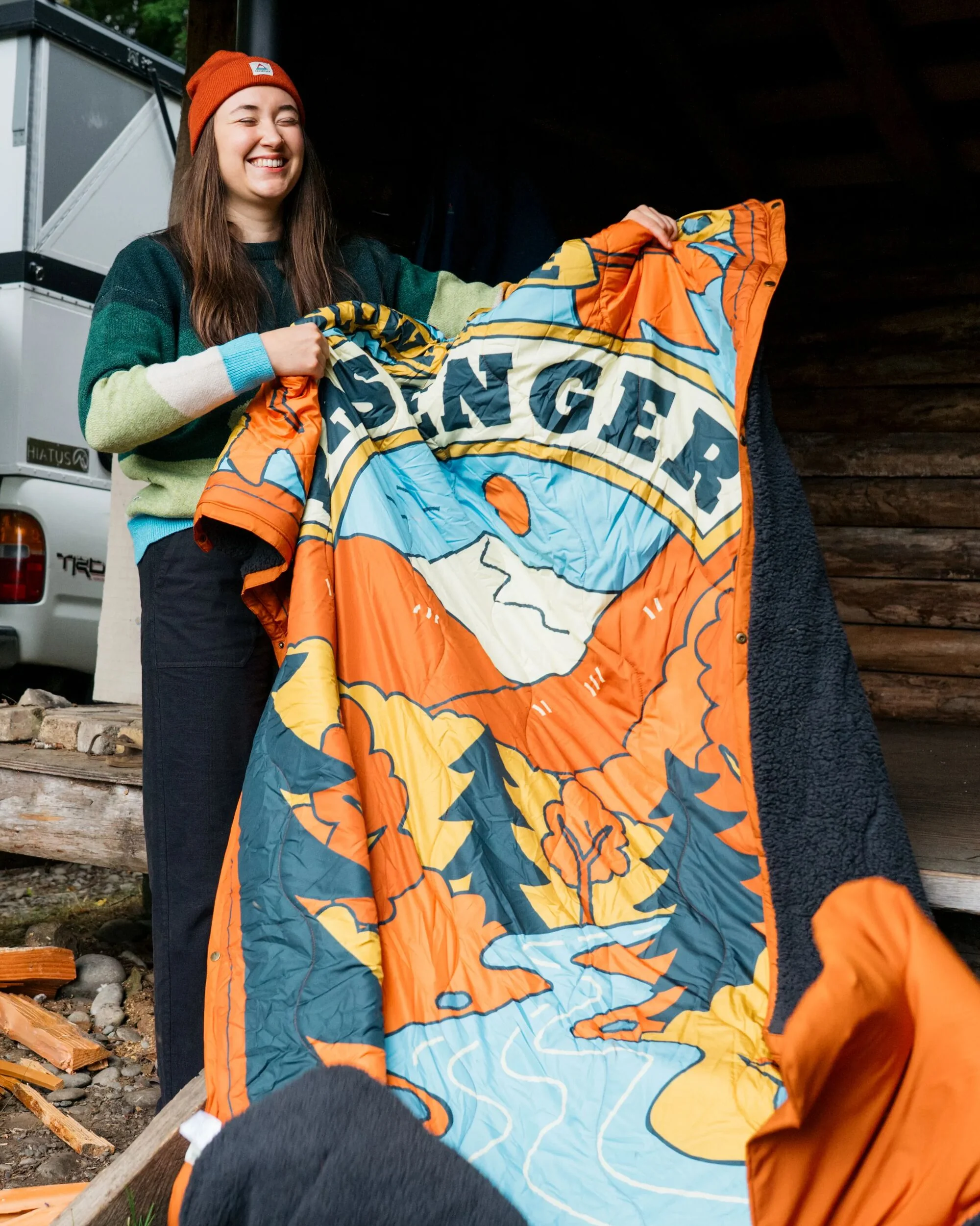 Cabin Sherpa Blanket - Retro Orange - Image 4
