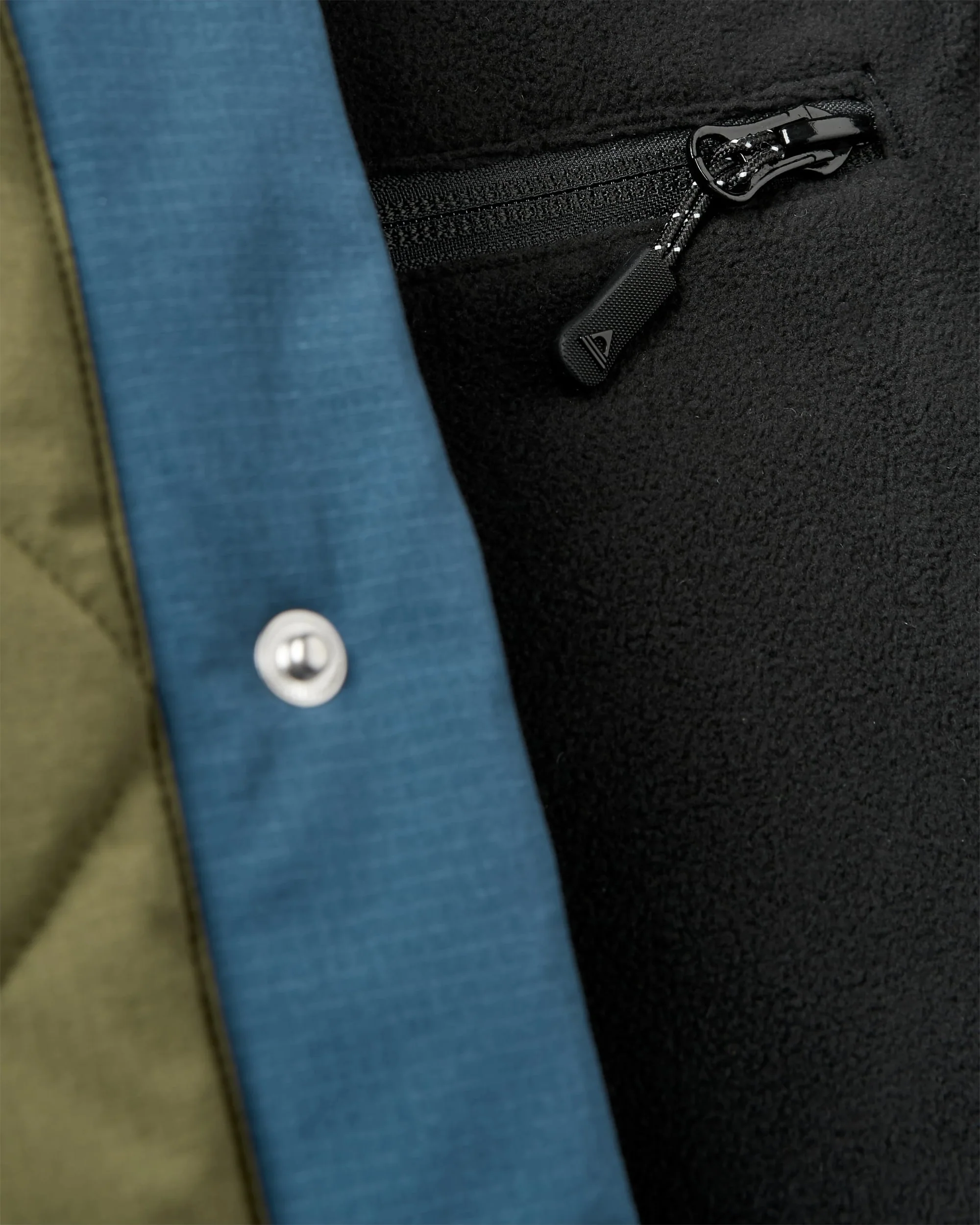 Campscape Fleece Lined Parka - Black/Khaki - Image 11