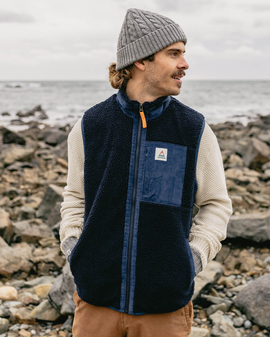 Canyon Deep-Pile Sherpa Vest - Deep Navy - Image 3