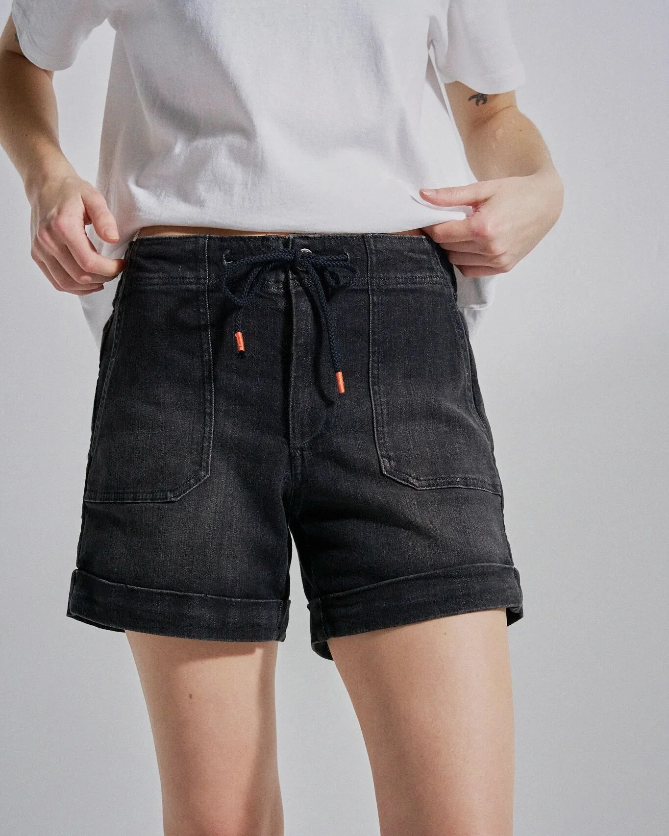 Carriso Short - Washed Black Denim - Image 5