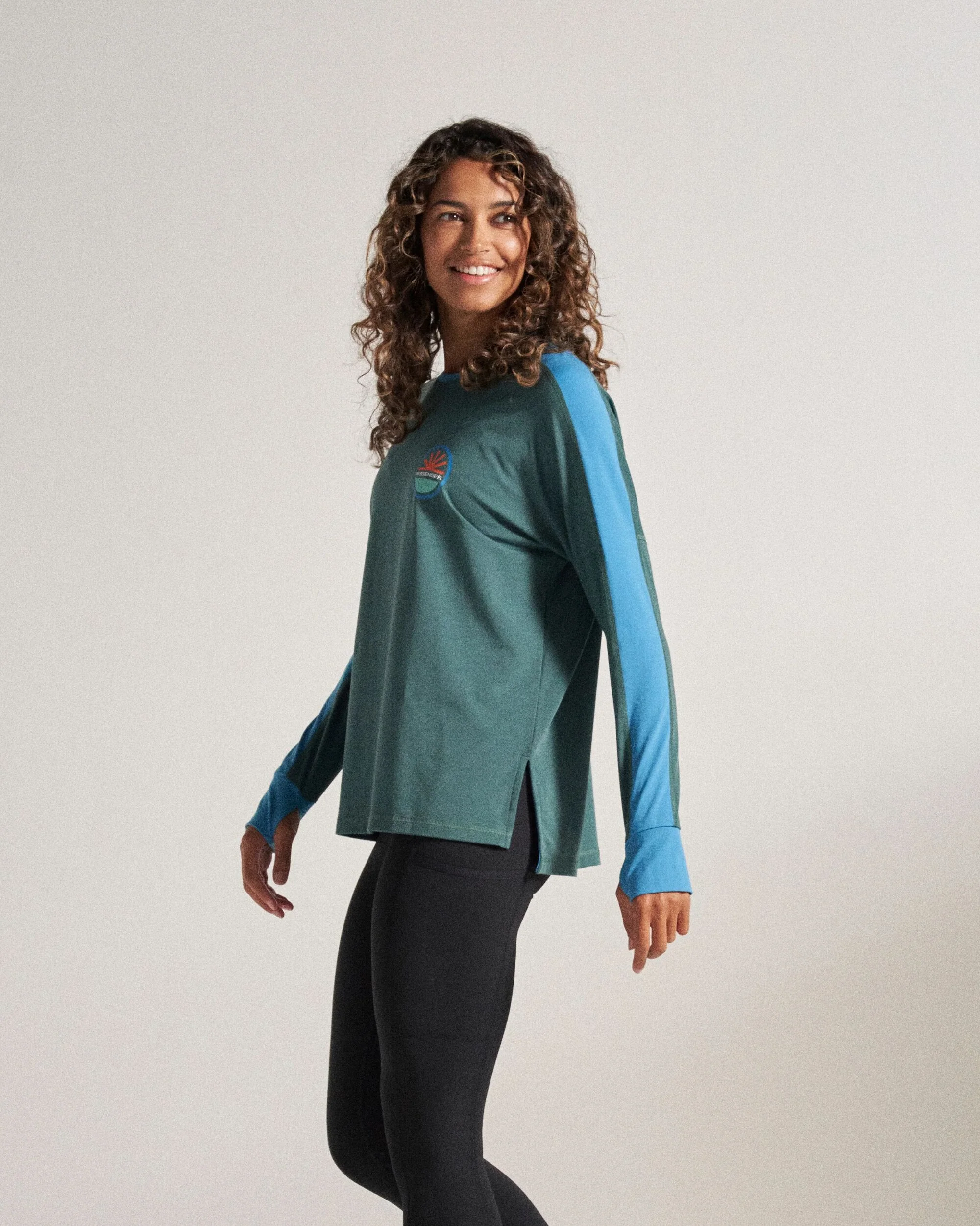 Chase The Light Drirelease® Active LS T-Shirt - Deep Ocean - Image 8