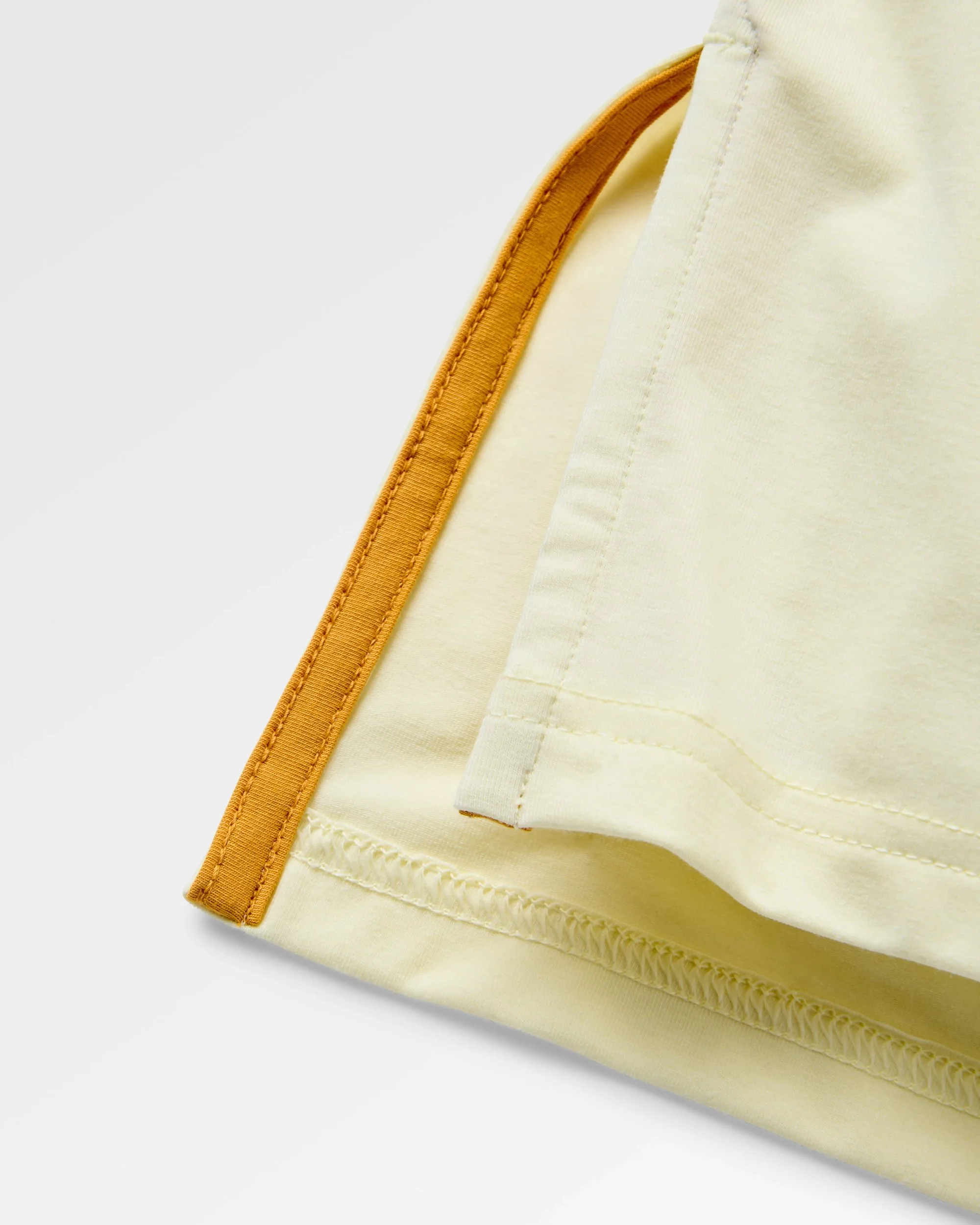 Chase The Light DrireleaseĀ® Active LS T-Shirt - Pale Yellow - Image 7