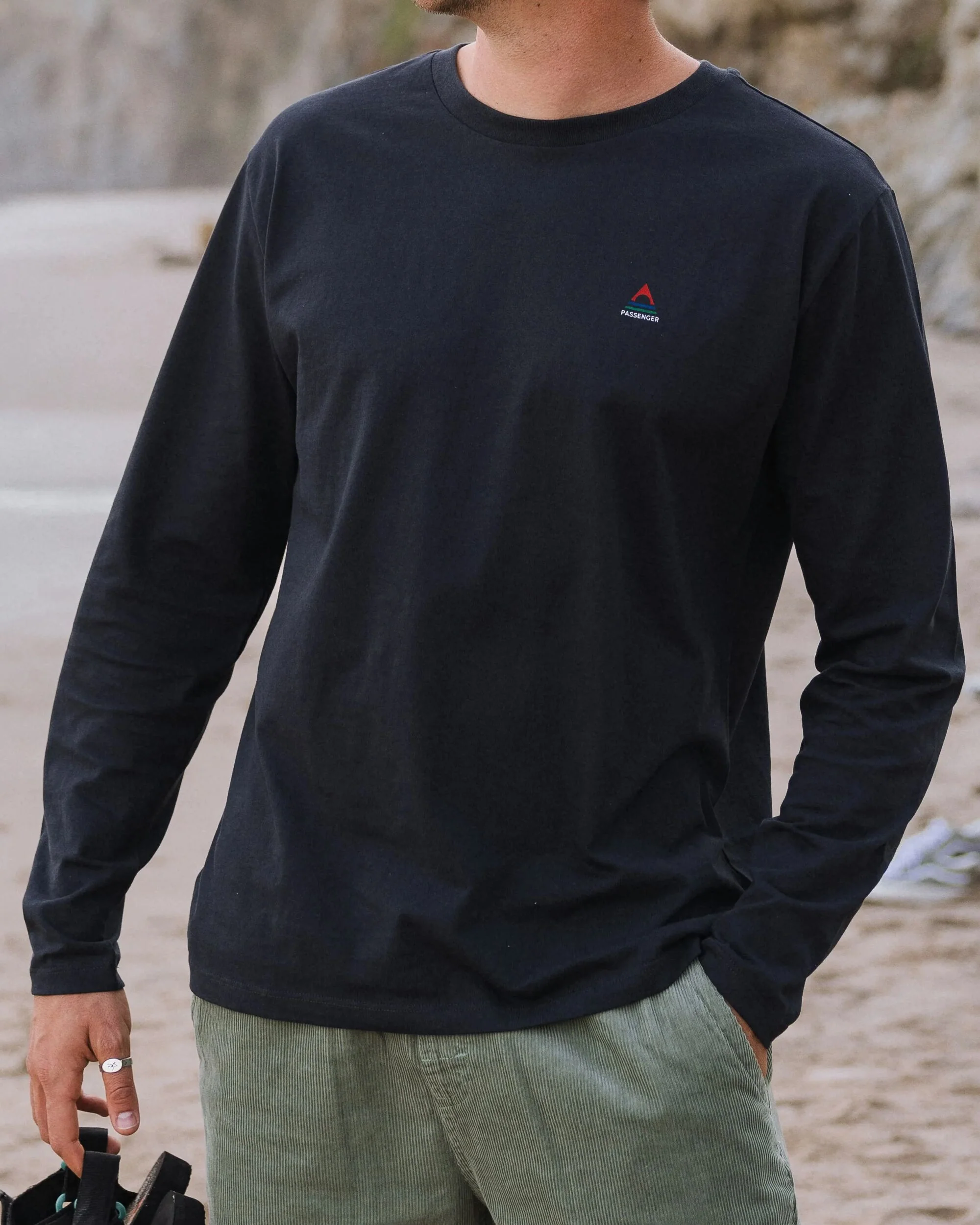 Classic Logo LS T-Shirt - Black - Image 3