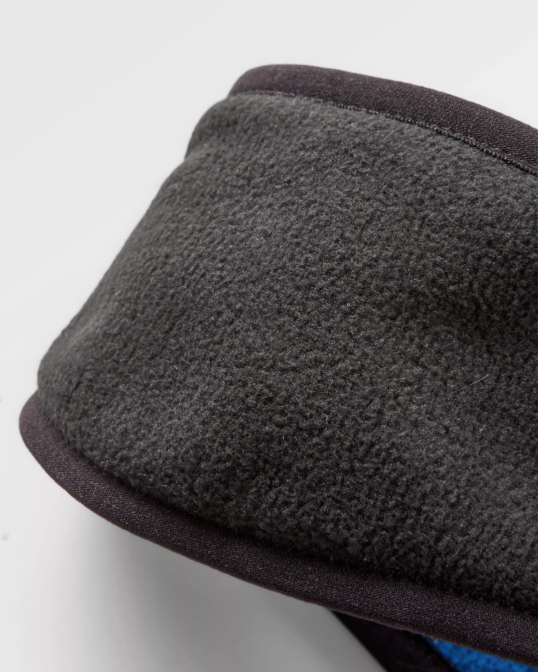 Larch Polar Fleece Headband - Black - Image 3