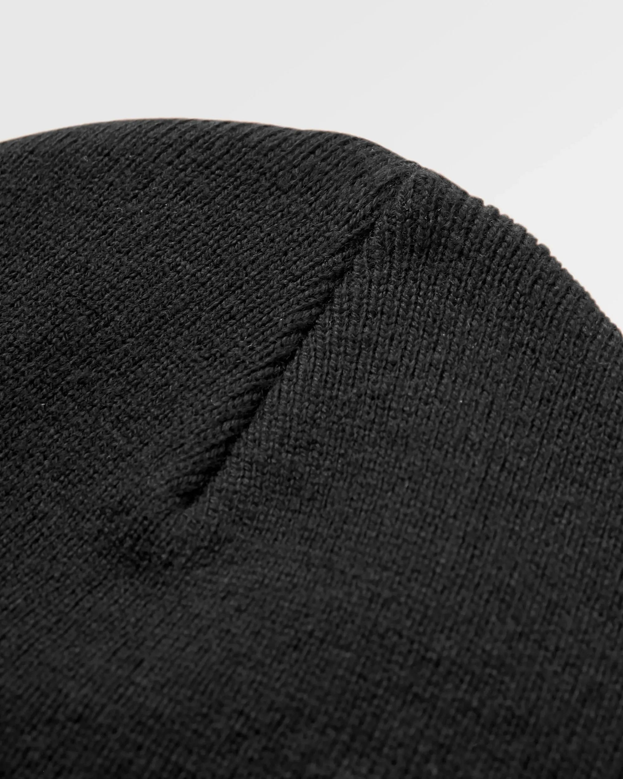 Core High-Top Beanie - Black - Image 3