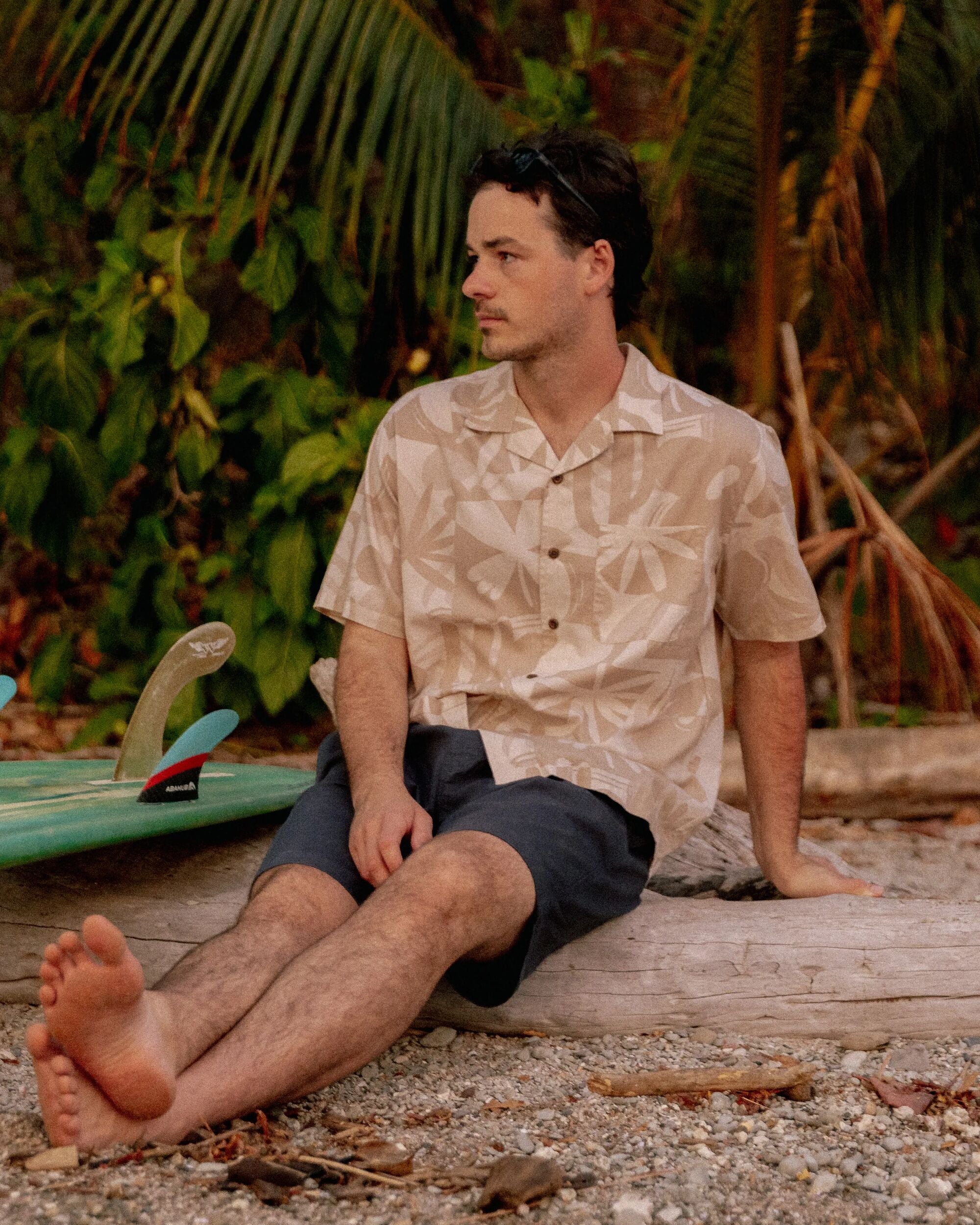 Cove Short Sleeve Shirt - Roam Further Birch