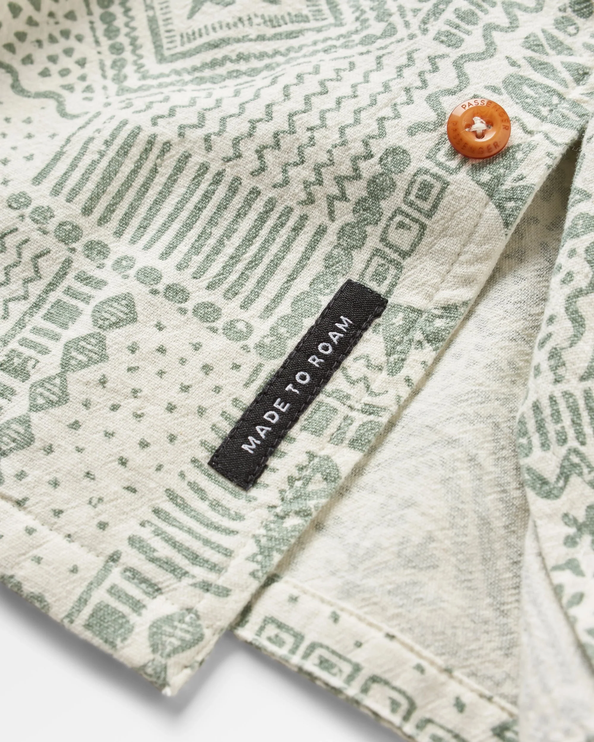 Cove Organic Cotton Short Sleeve Shirt - Vintage Patchwork Pistachio - Image 3