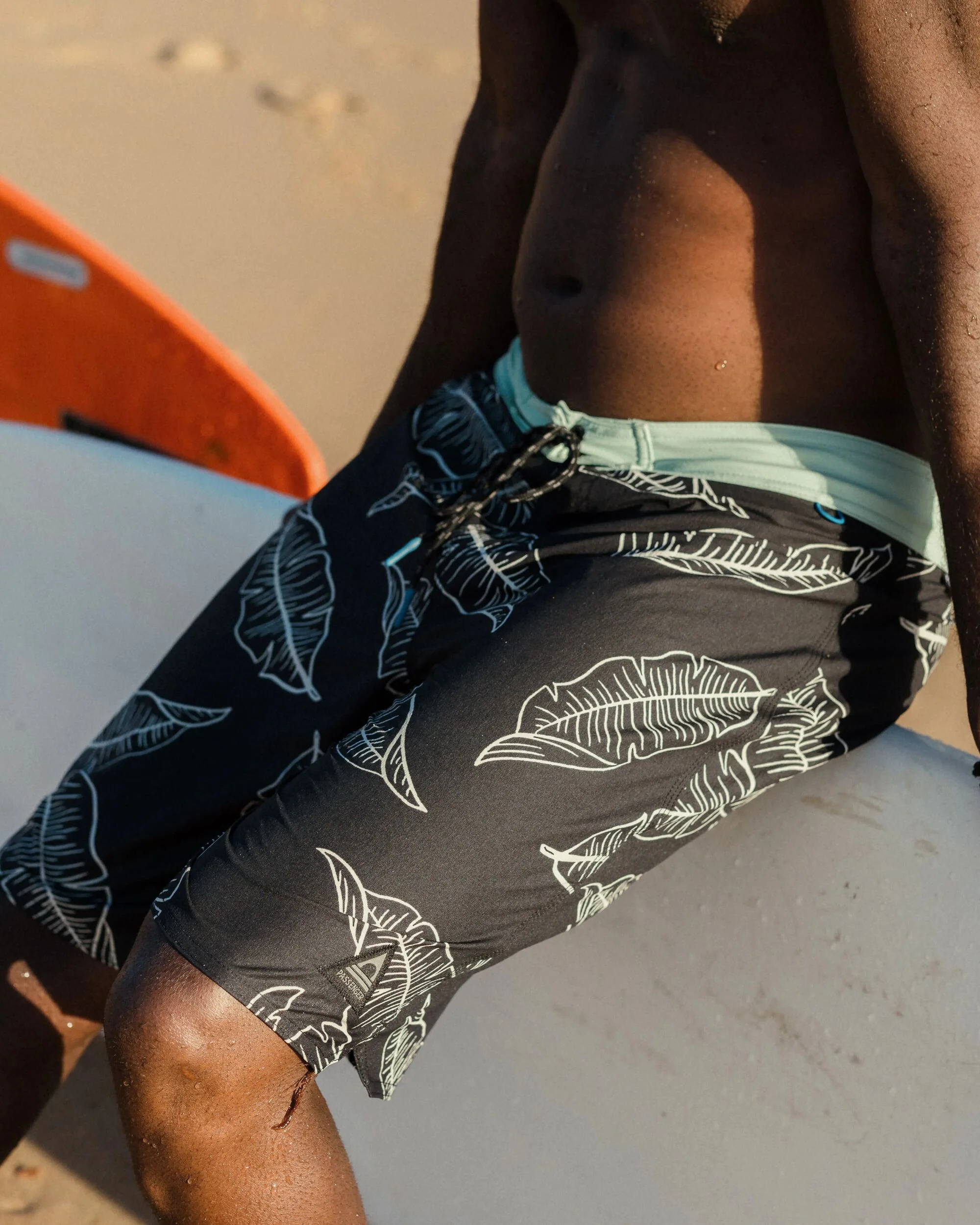 Cruiser NetplusĀ® 21" Boardshort - Palm Faded Black - Image 3