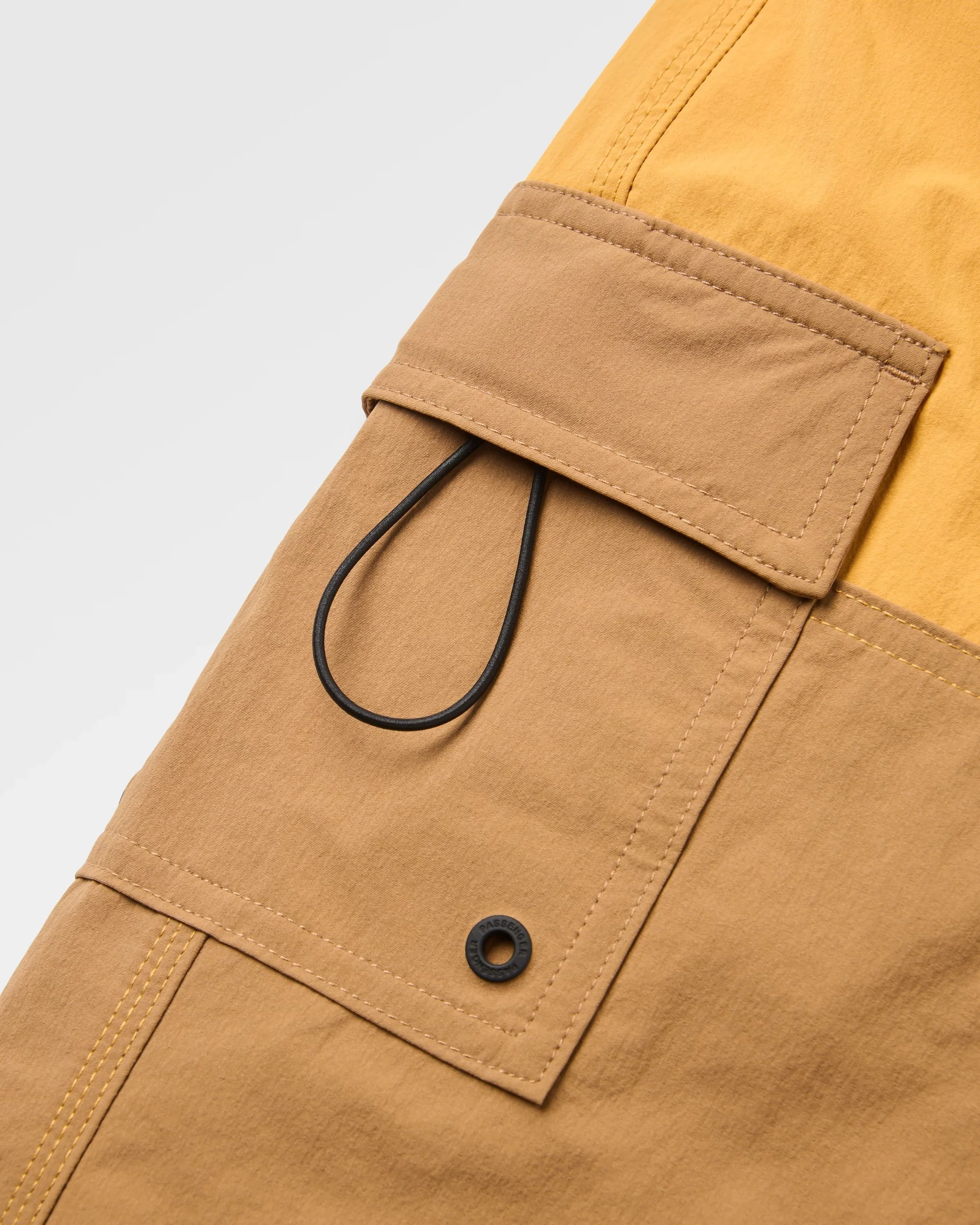 Cutback NetPlusĀ® 17" Boardshort - Spruce Yellow/Toffee - Image 12