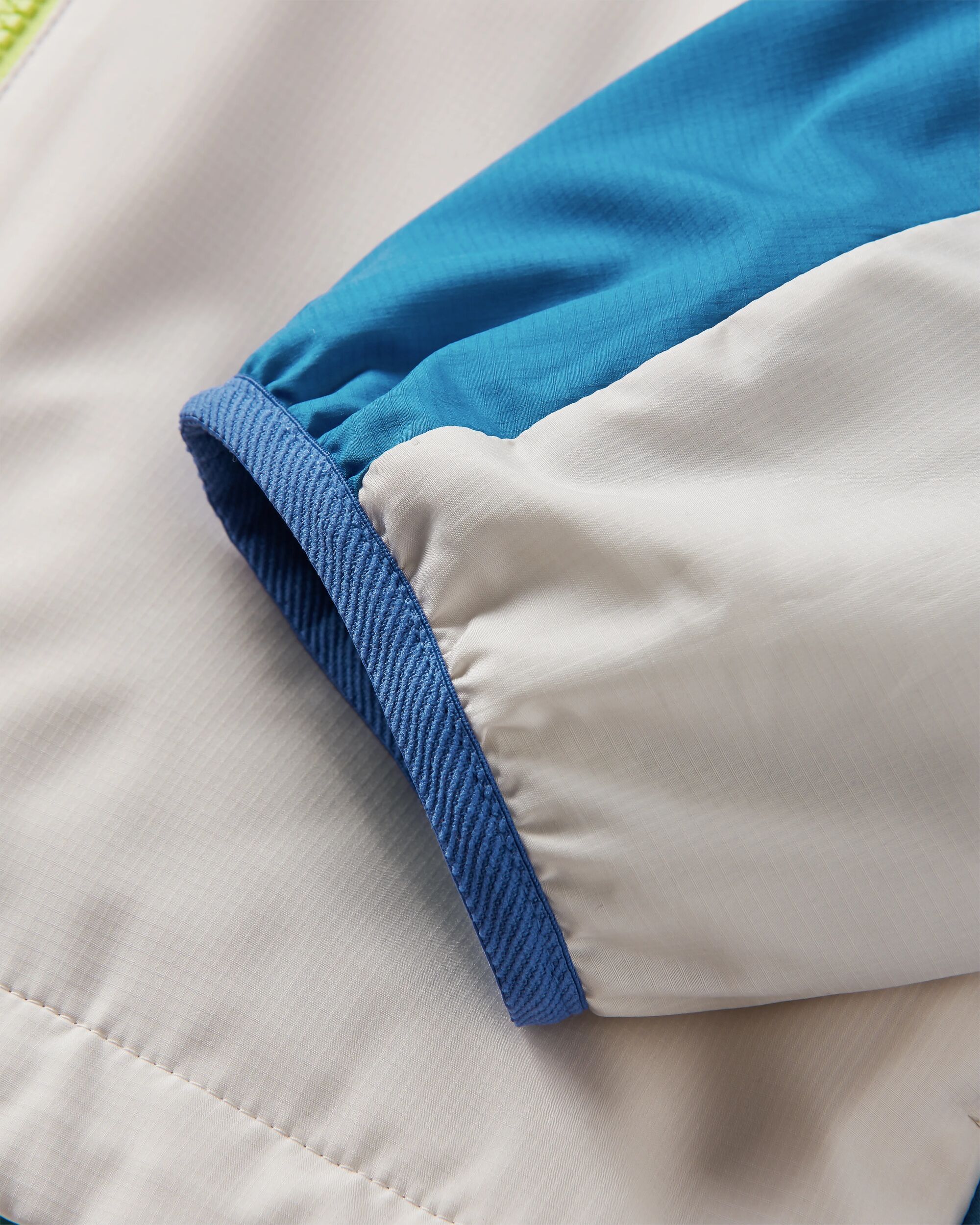 Daybreak Lightweight ThermoreĀ® Insulated Jacket - Tidal Blue/Blue Steel/Birch - Image 6