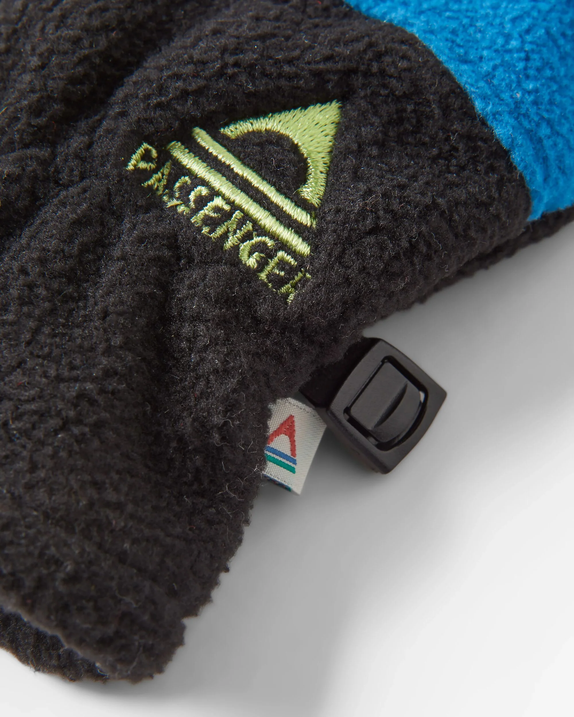 Daytrip Polar Fleece Touch Screen Gloves - Black/Tidal Blue - Image 4