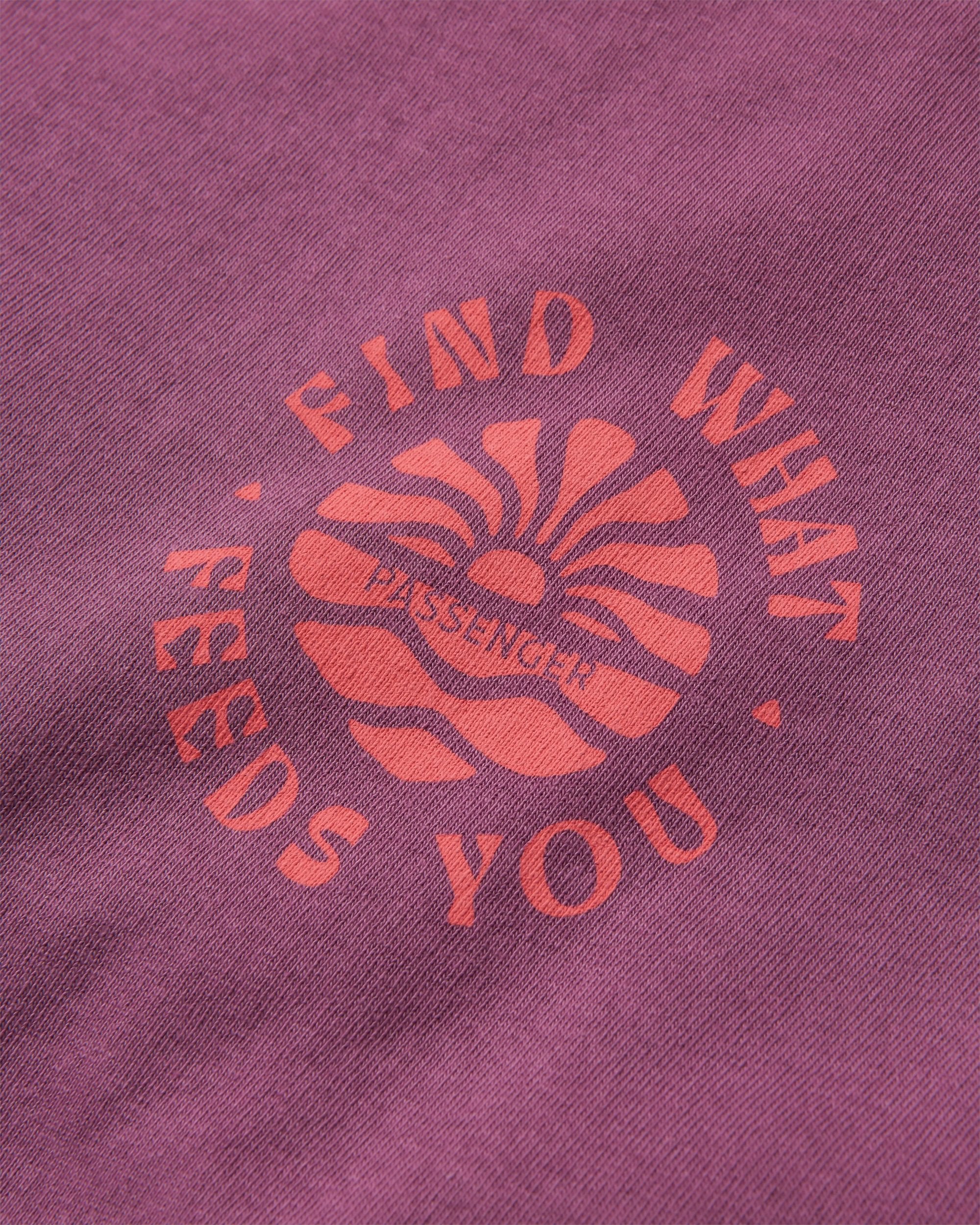 Discovery Rolled Sleeve T-Shirt - Berry - Image 7