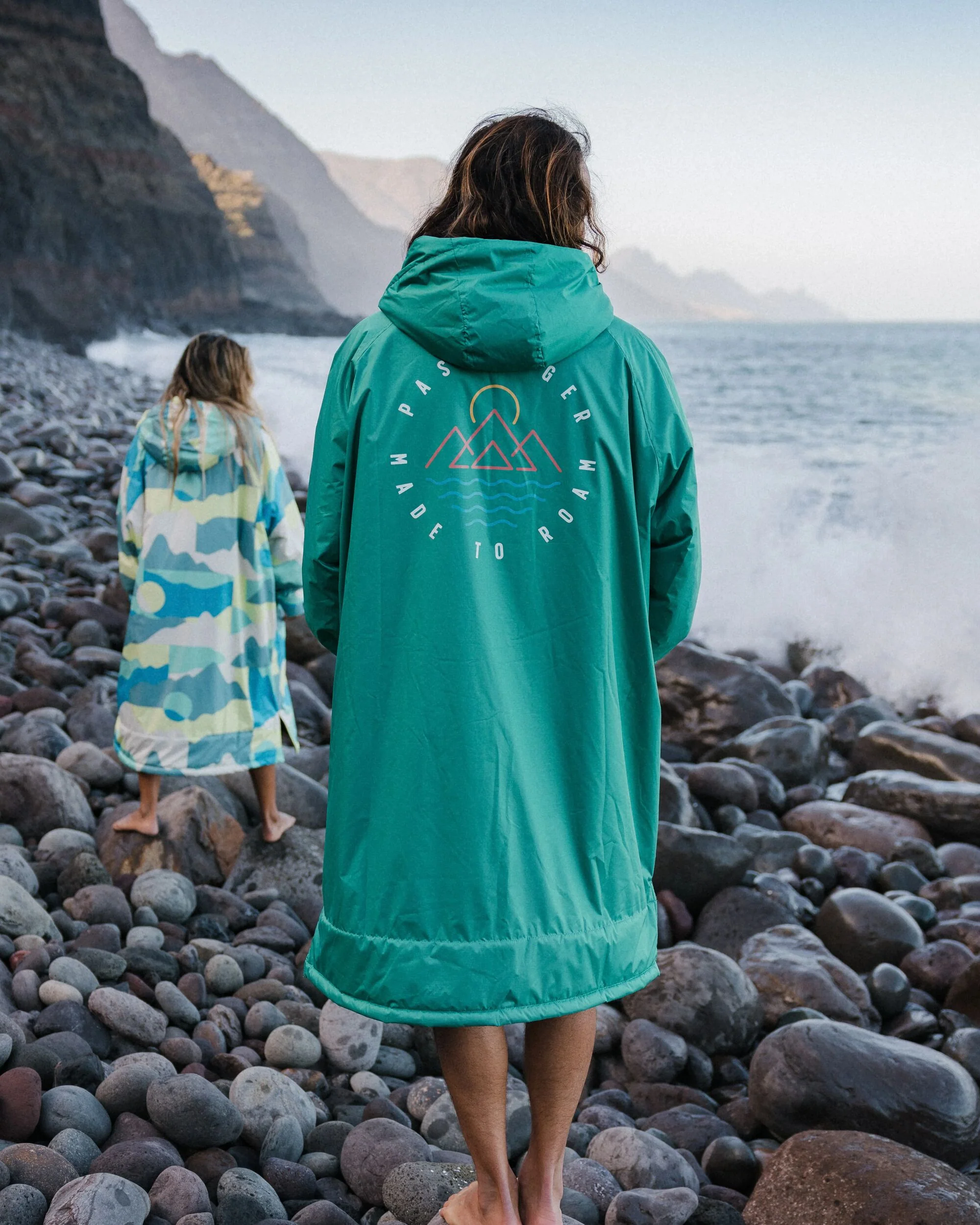 Escapism Sherpa Lined Changing Robe - Greenlake - Image 2