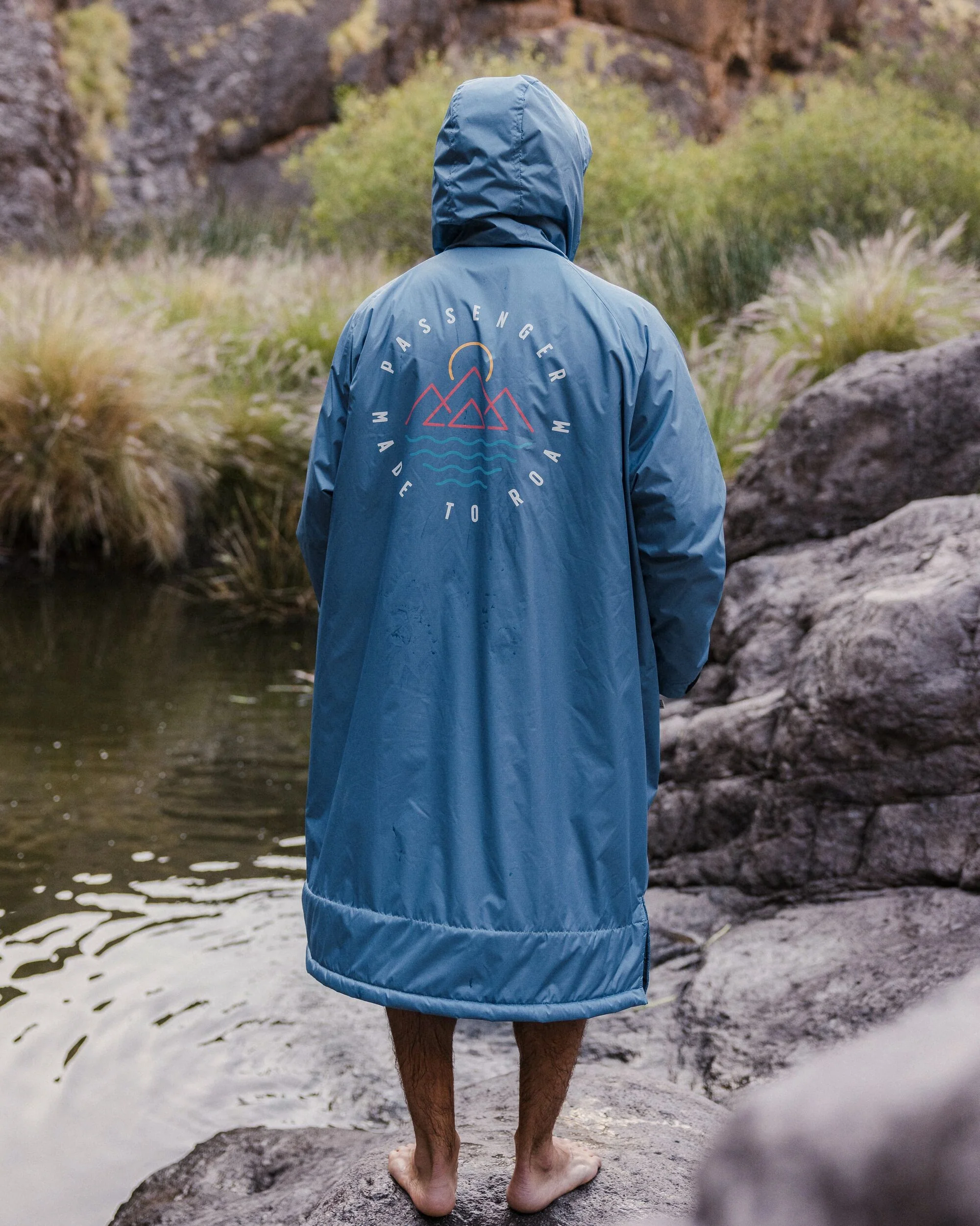 Escapism Sherpa Lined Changing Robe - Moonlight Blue - Image 2