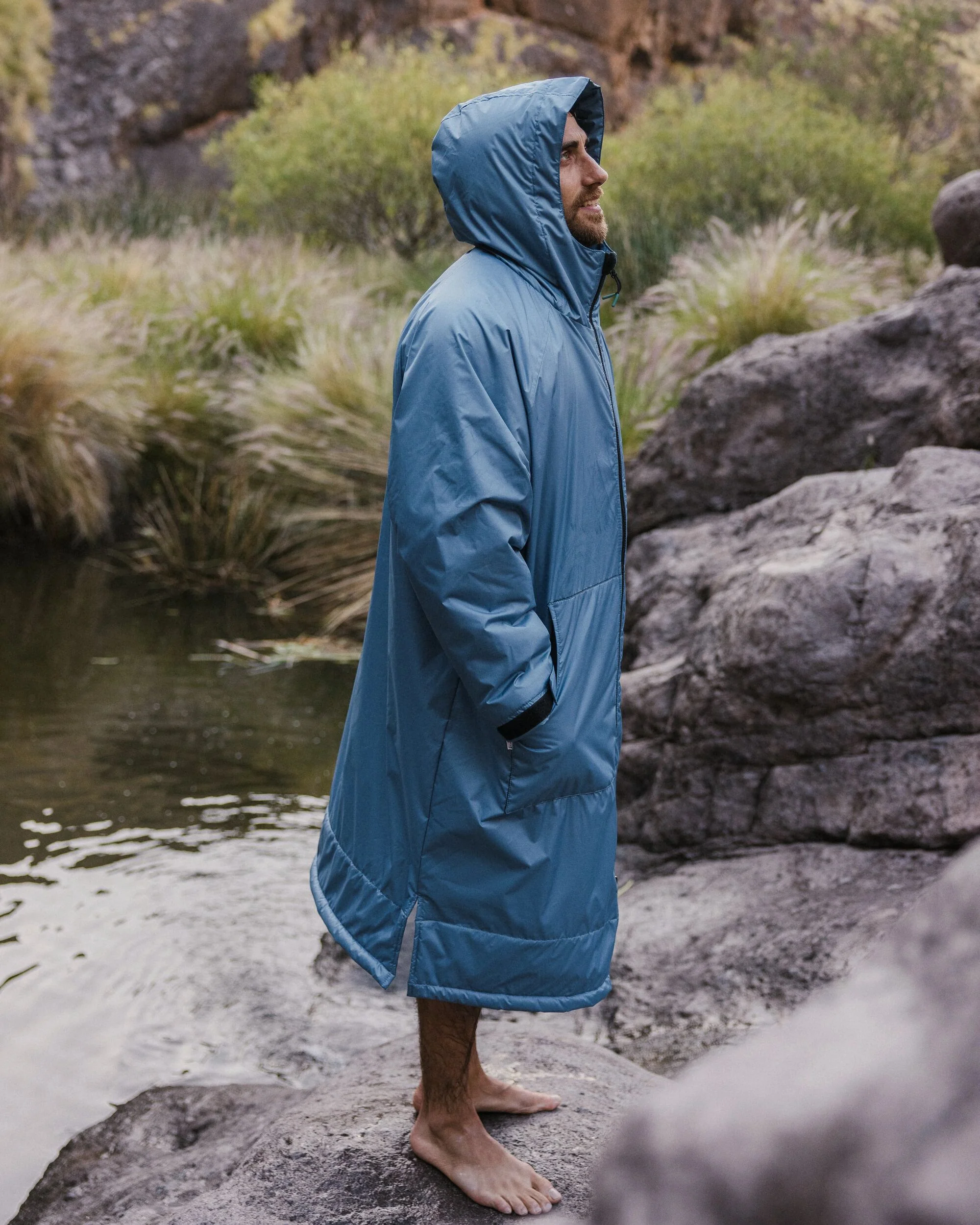 Escapism Sherpa Lined Changing Robe - Moonlight Blue - Image 5