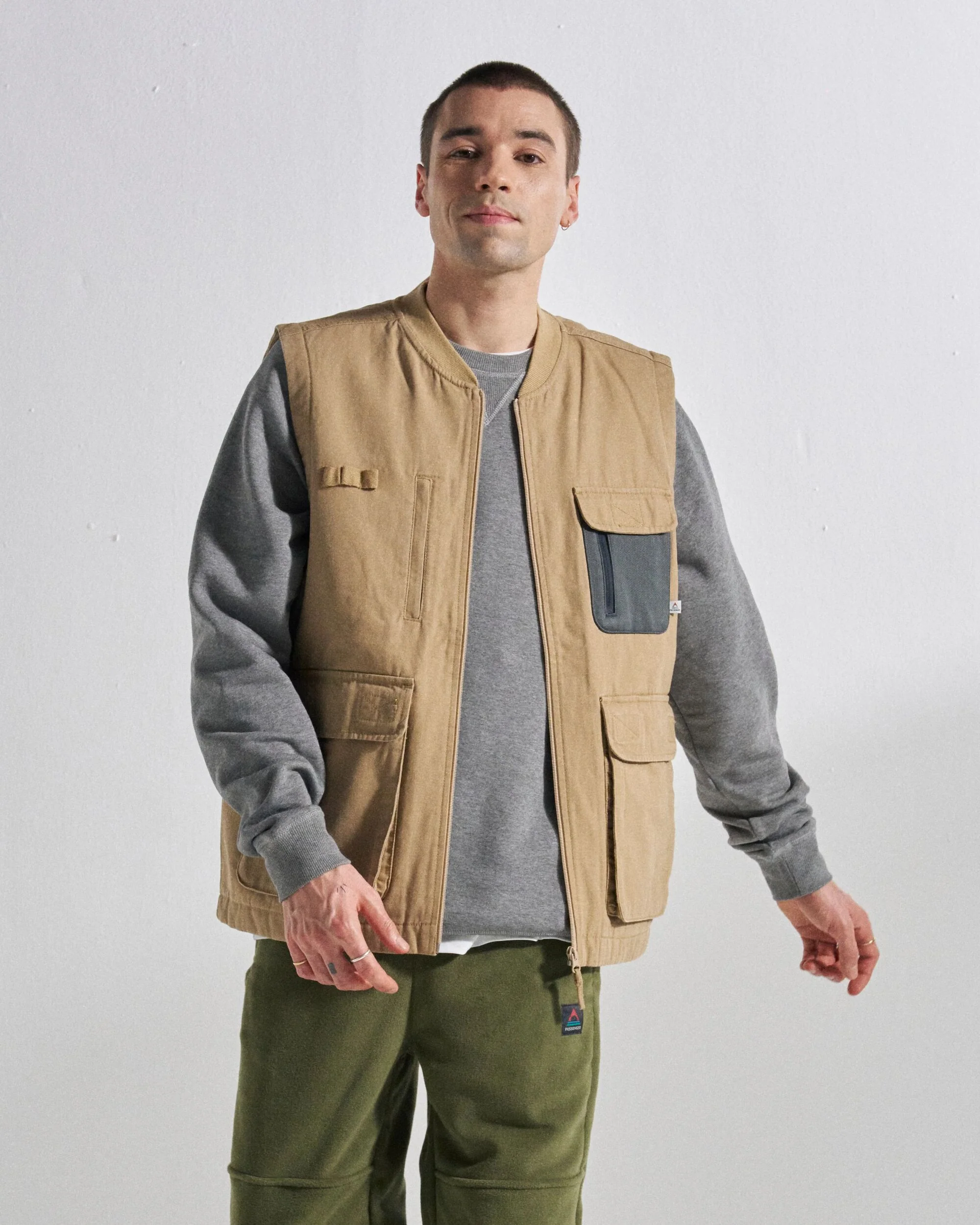 Explorers Organic Cotton Canvas Gilet - Stone - Image 4