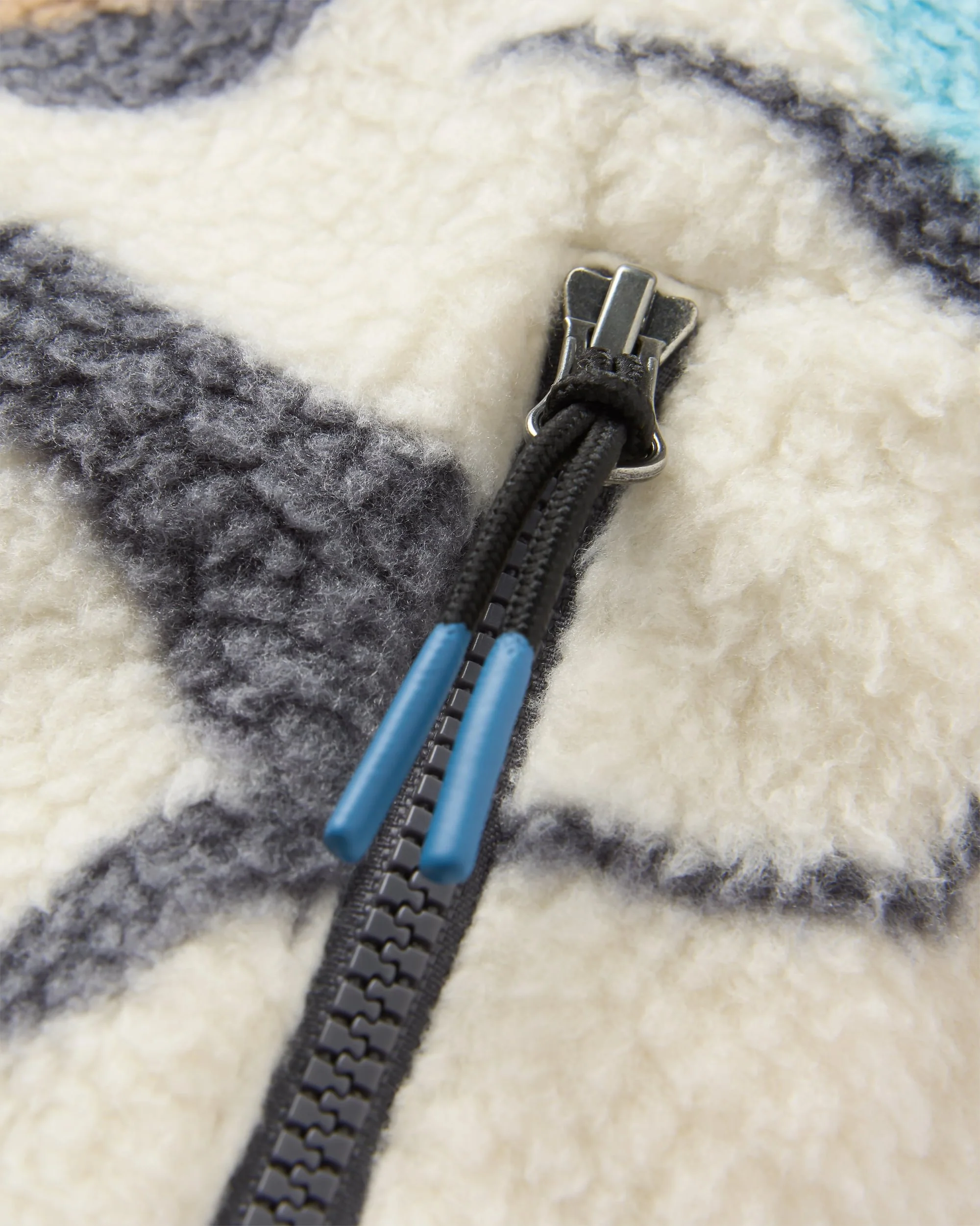 Fairbanks Sherpa Gilet - Abstract Trails Off White - Image 5