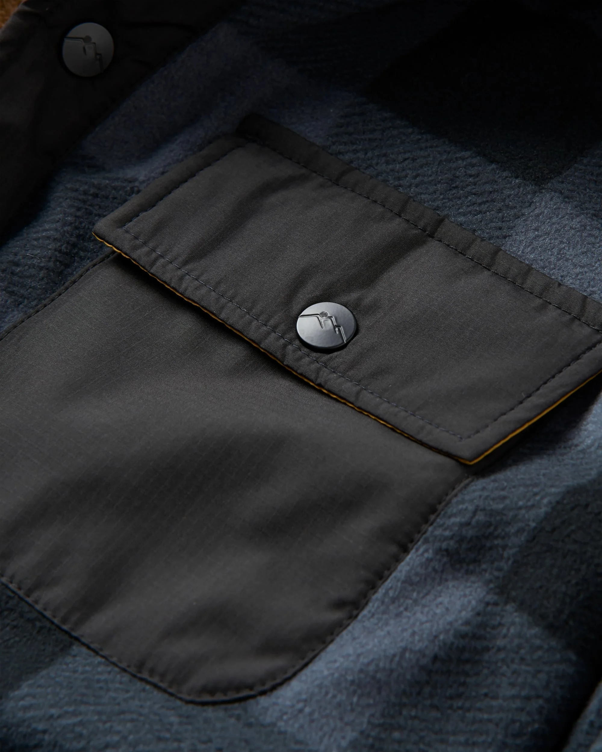 Firelight Sherpa Lined Overshirt - Storm Grey Buffalo - Image 7