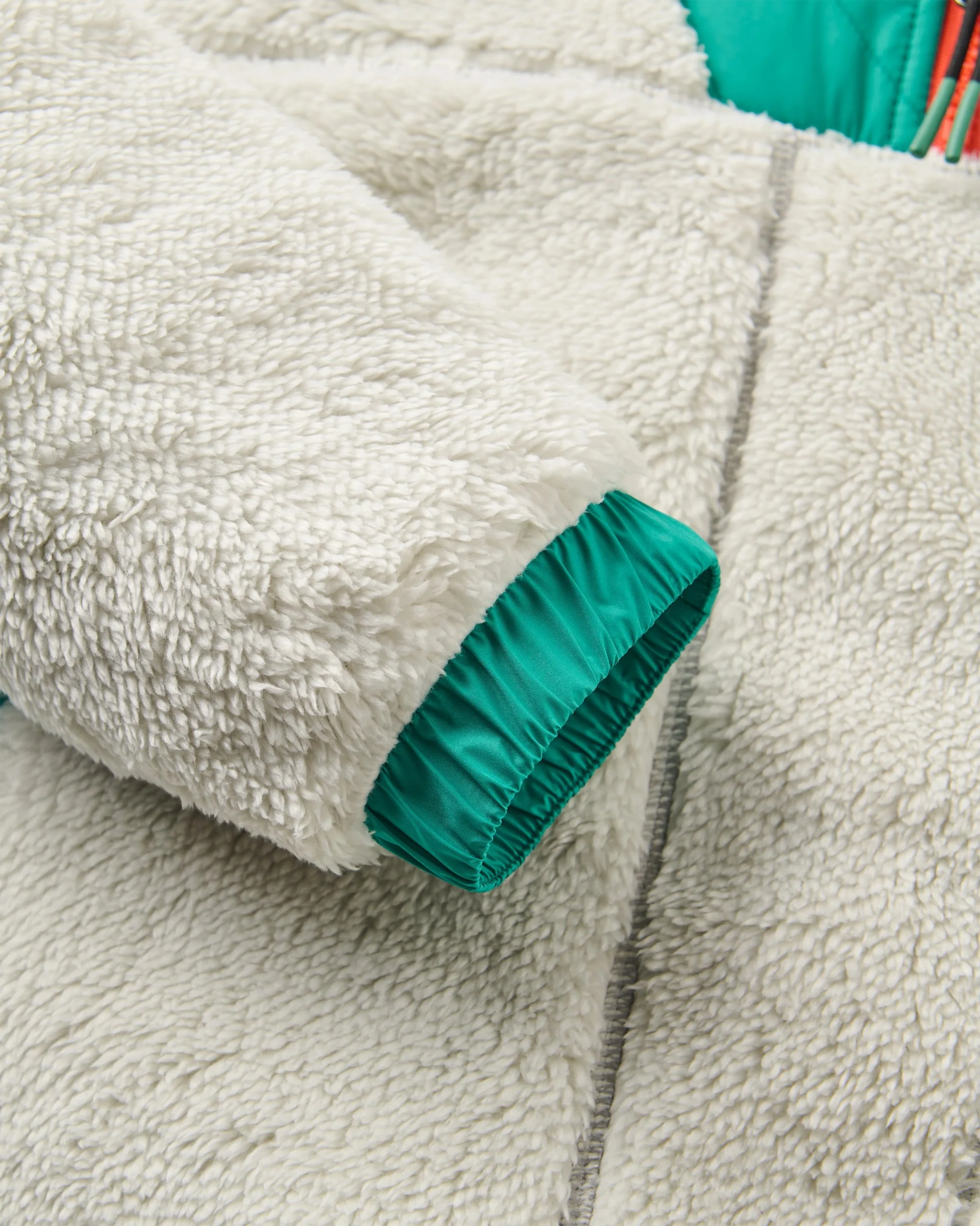 Beaumont Sherpa Hoodless Fleece - Dawn Grey - Image 5