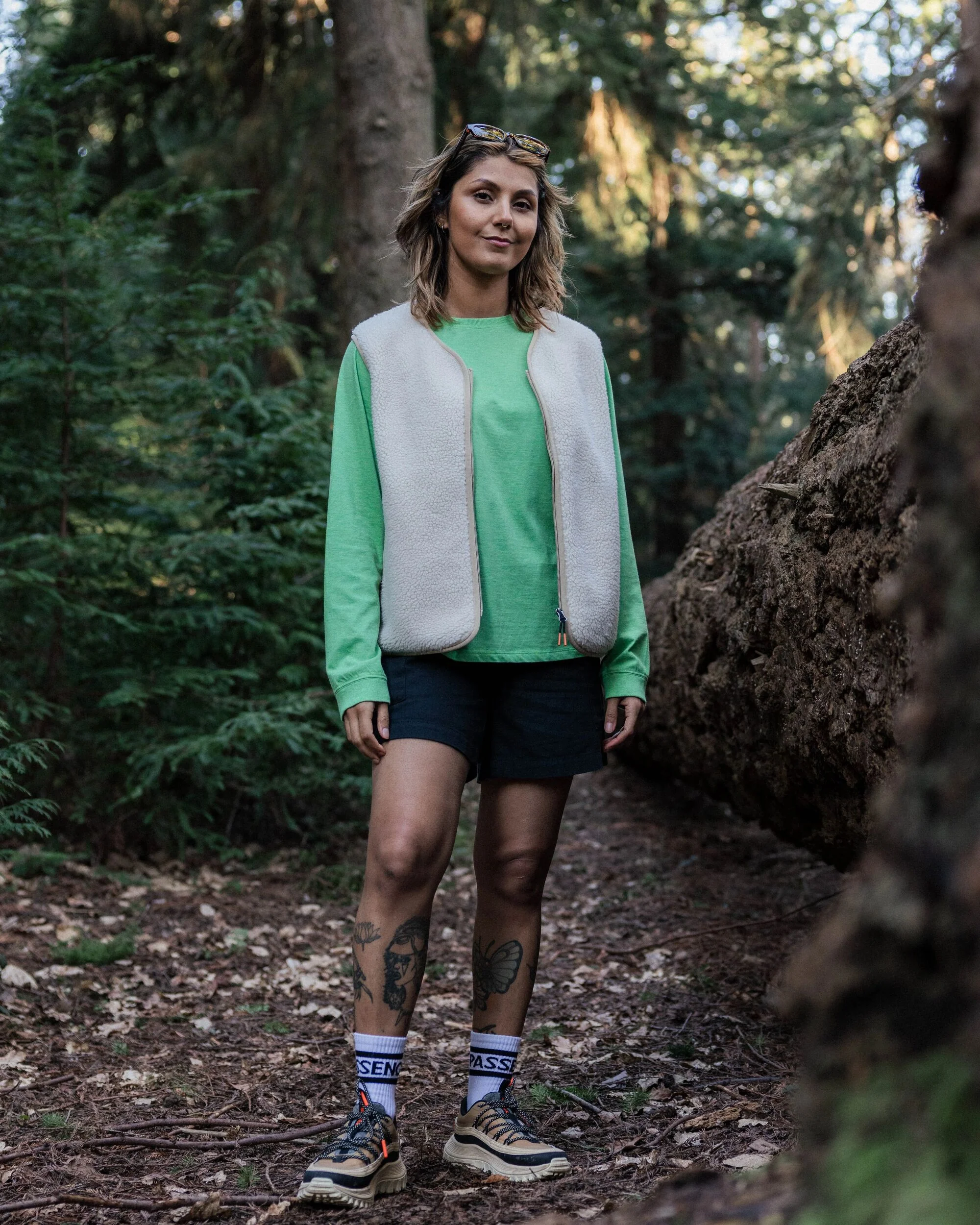 Legacy LS T-Shirt - True Green Marl - Image 4