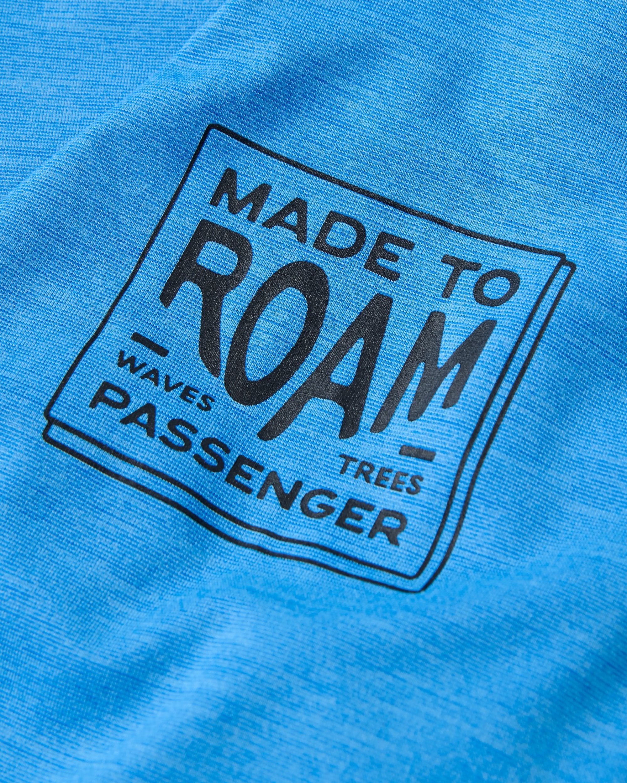 Light Ray Lightweight UPF50 LS T-Shirt - Marine Blue Marl - Image 3
