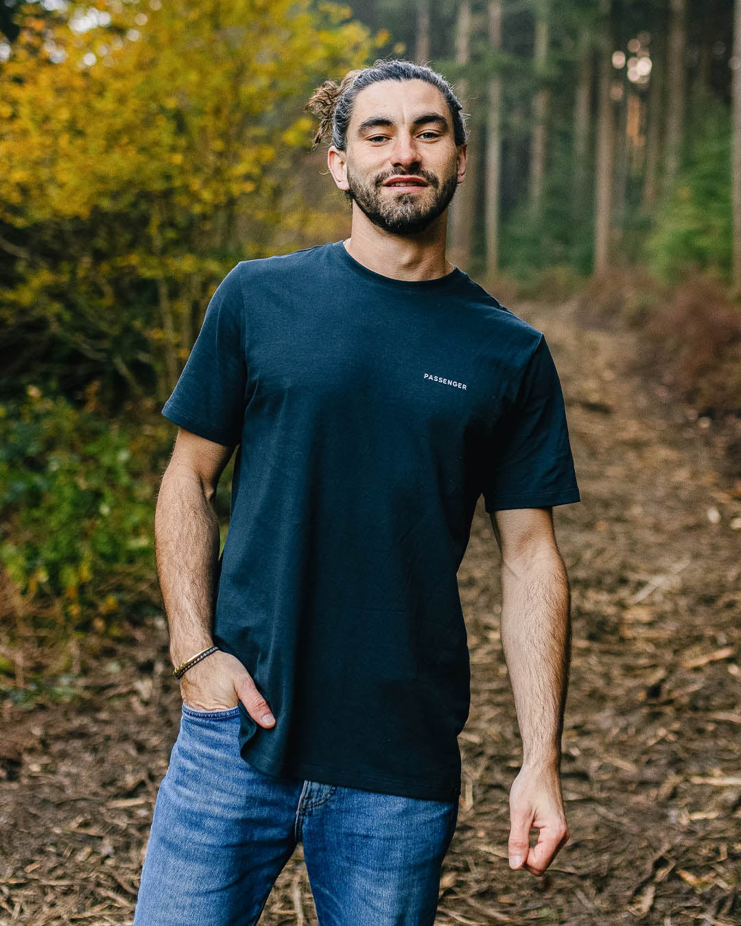 Made To Roam T-Shirt - Deep Navy - Image 6