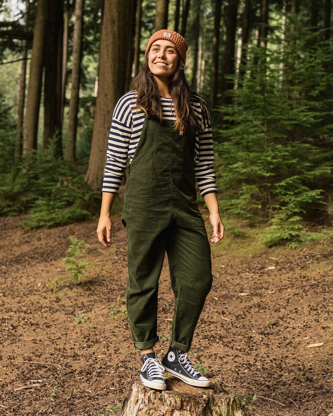 Meadows Organic Cotton Corduroy Dungarees - Fir Tree - Image 5