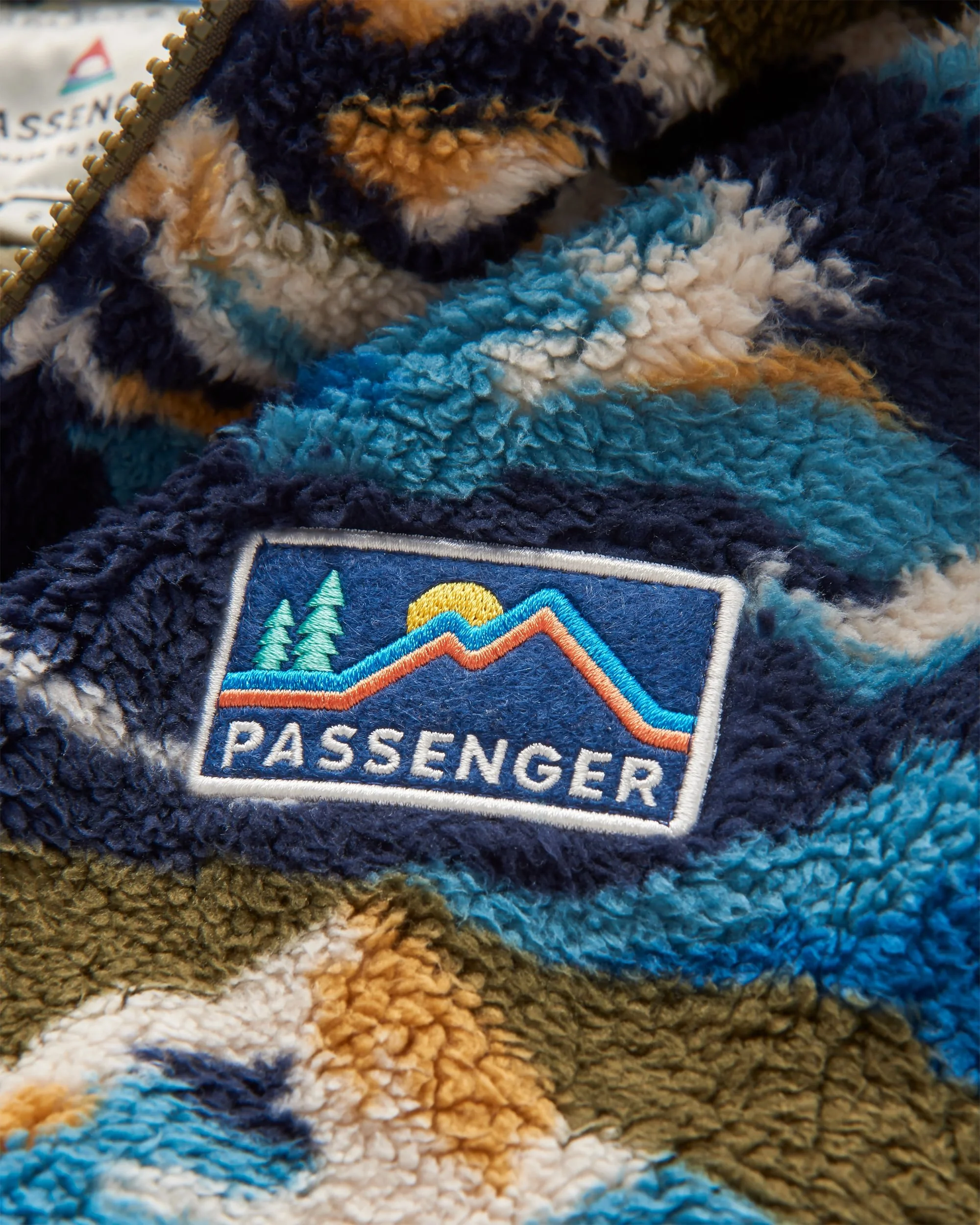 Nestling Polar-Lined Sherpa Fleece - Mount Scenic Khaki - Image 7