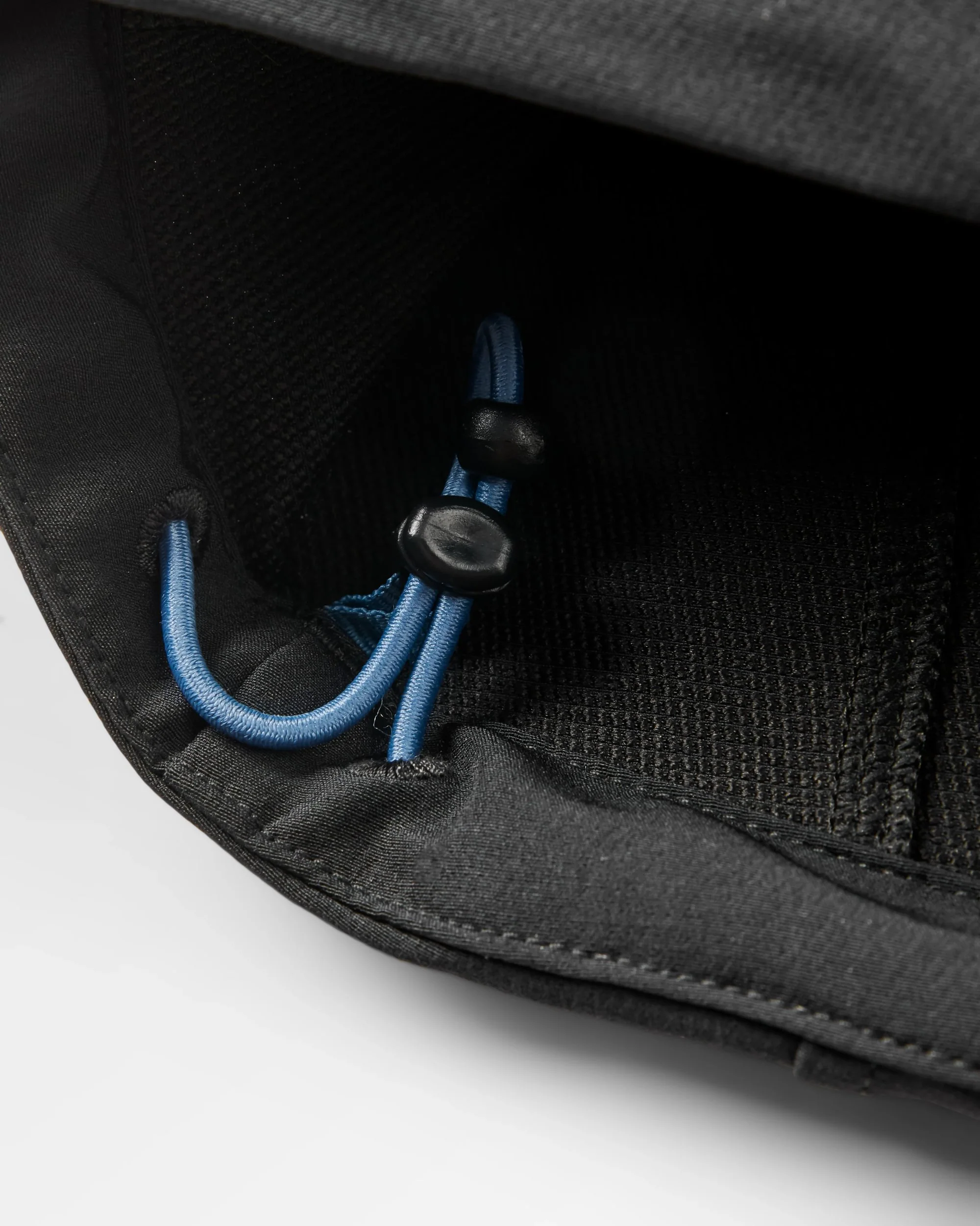Ocean Softshell Anorak - Black - Image 8