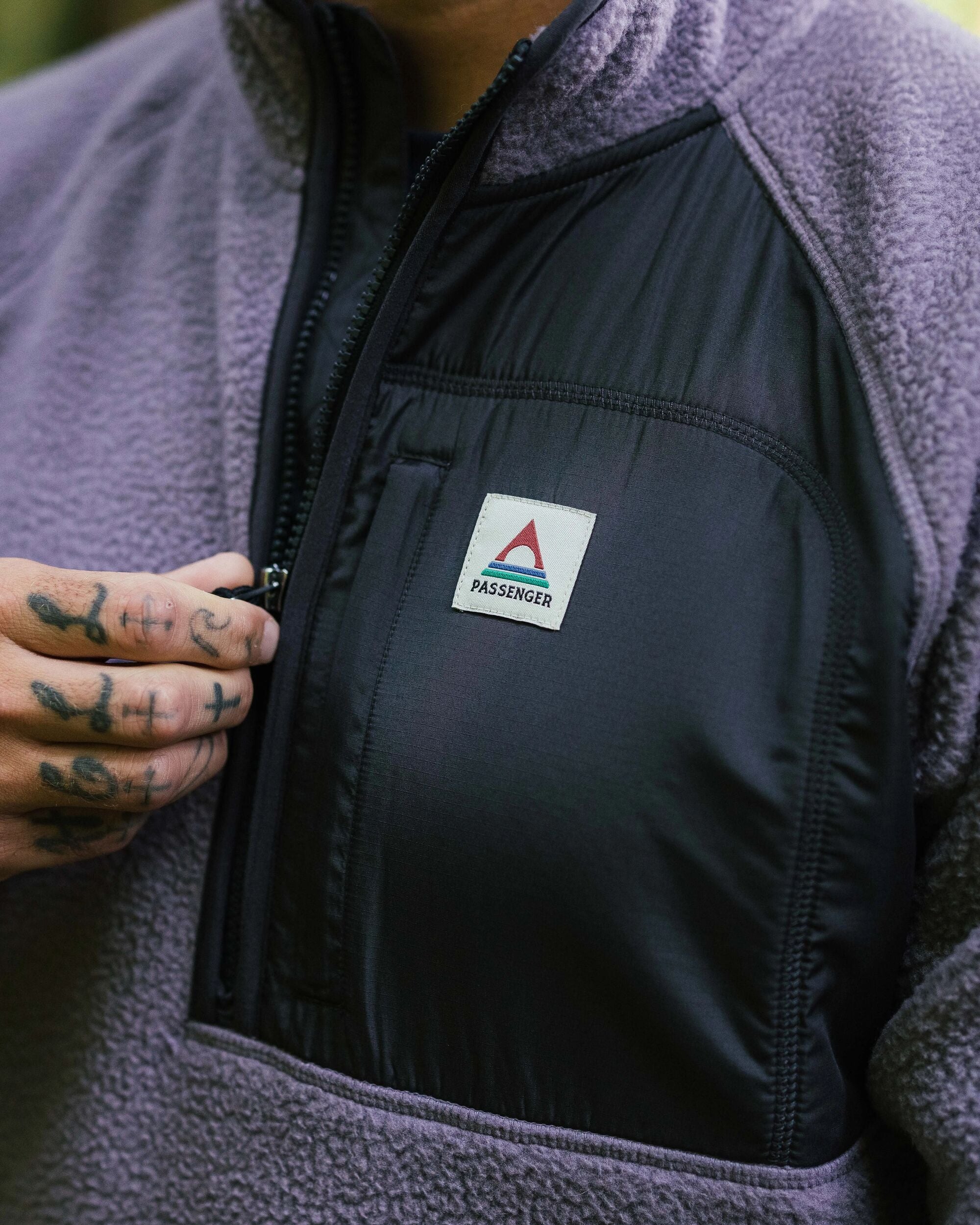 Offgrid 1/2 Zip Sherpa Fleece - Dusty Lilac - Image 3