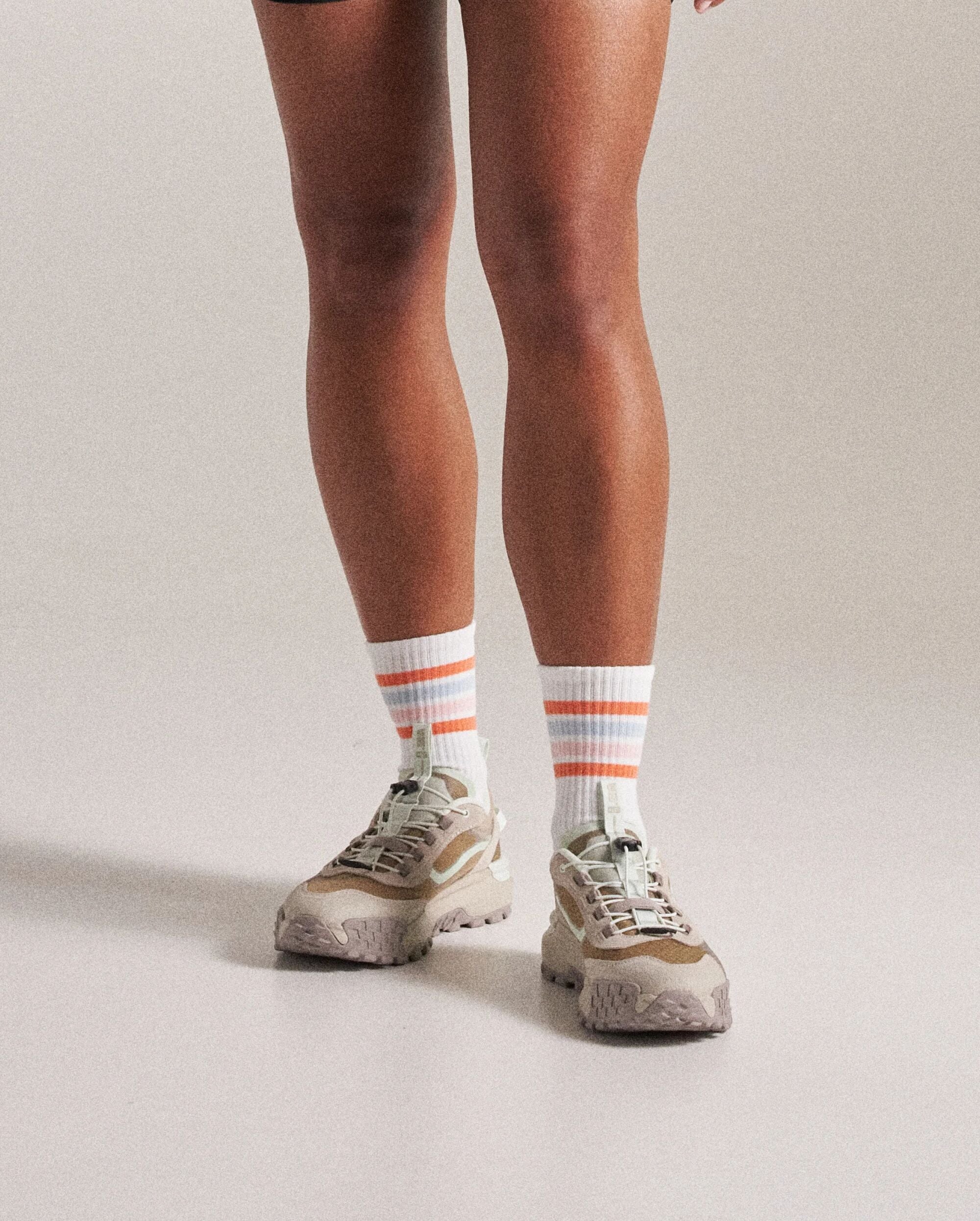 Classic Midweight Crew Socks - White - Image 3