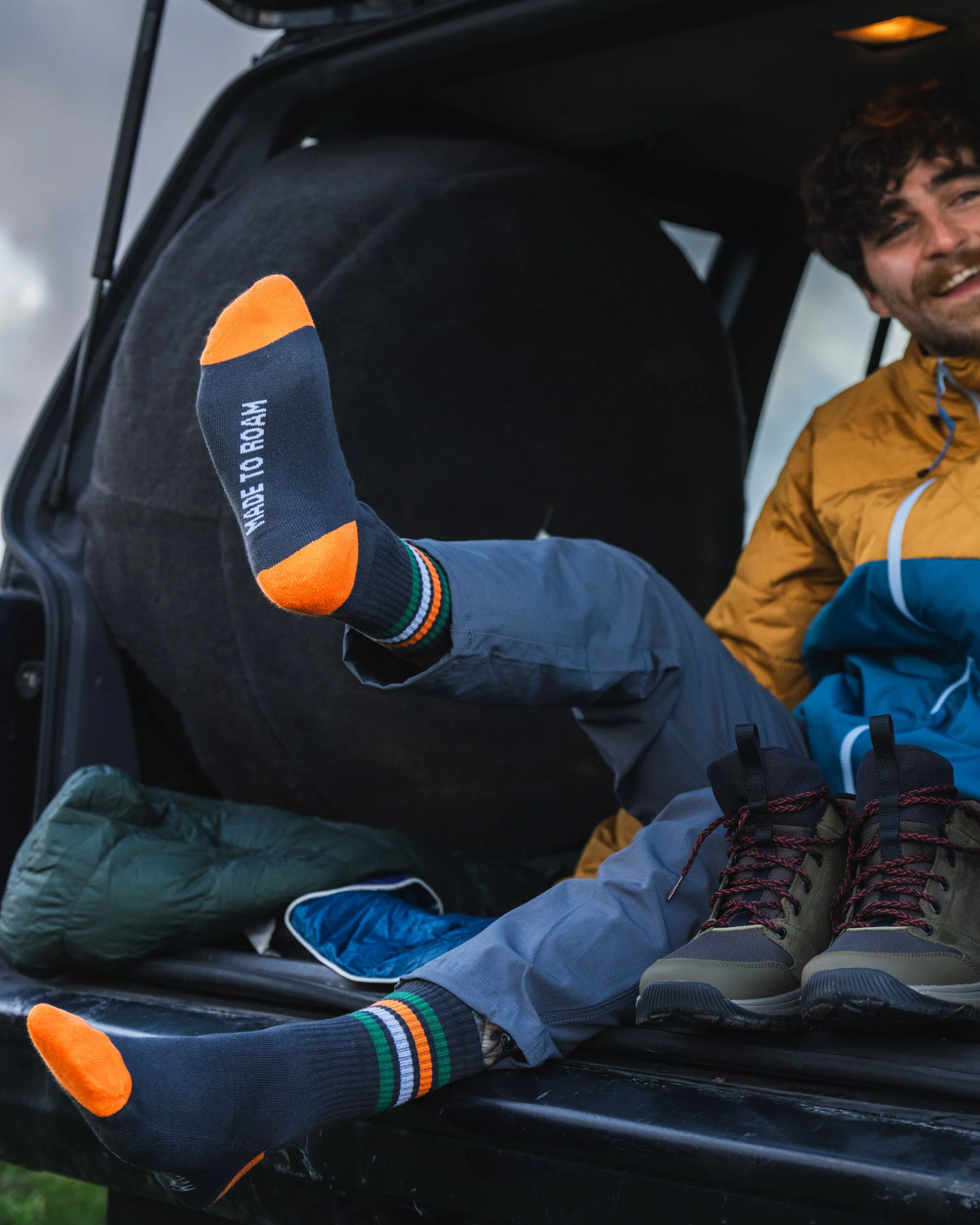 Classic Midweight Crew Socks - Charcoal - Image 5