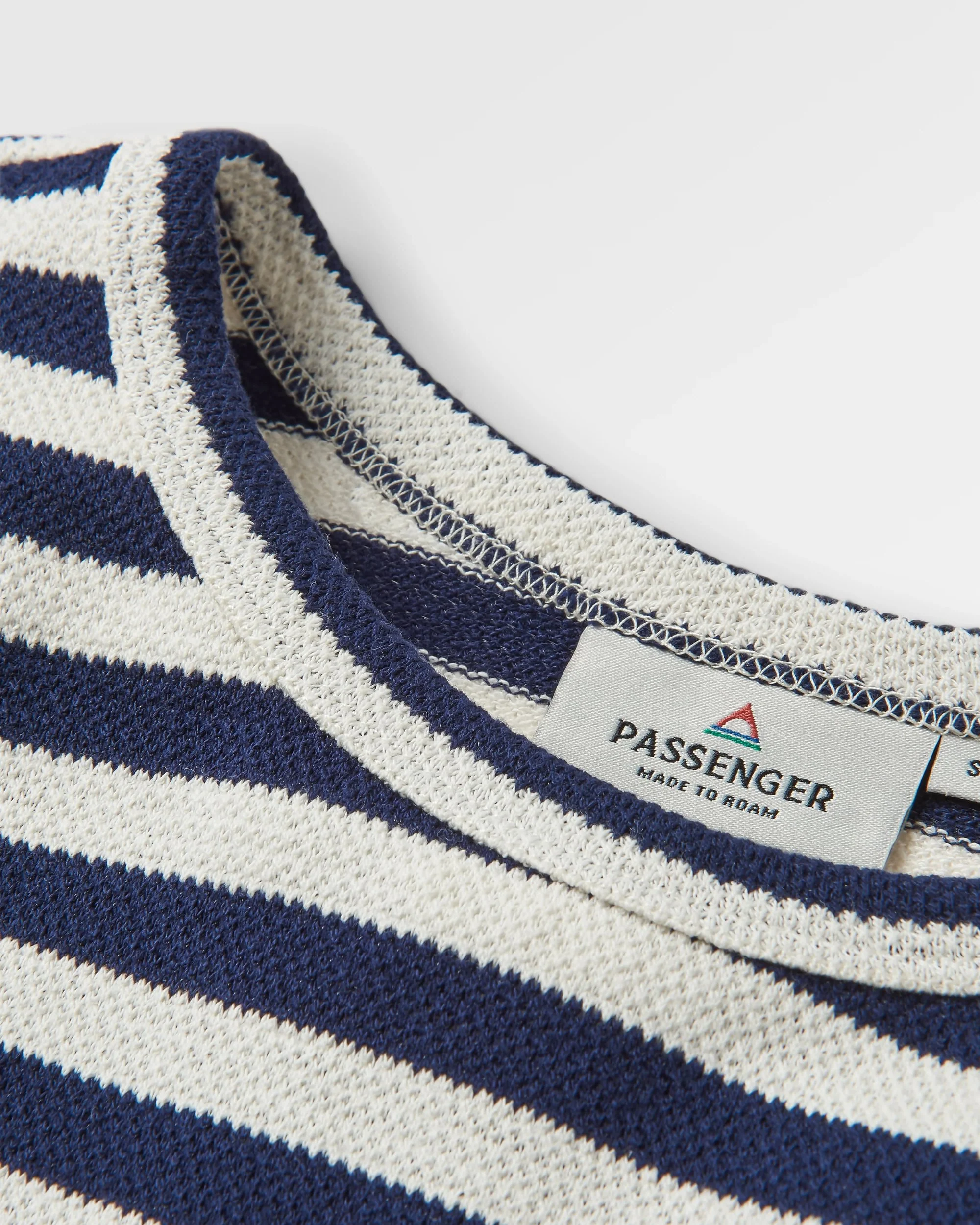 Panorama T-Shirt - Deep Navy - Image 7