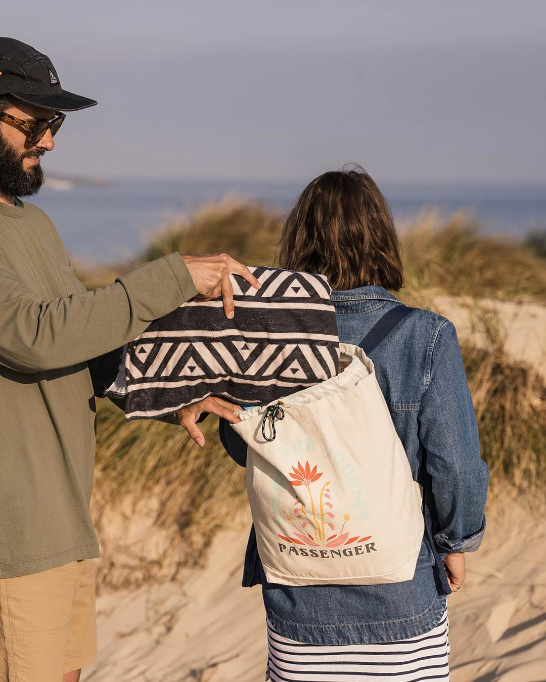Pico Organic Tote Backpack - Off White - Image 3