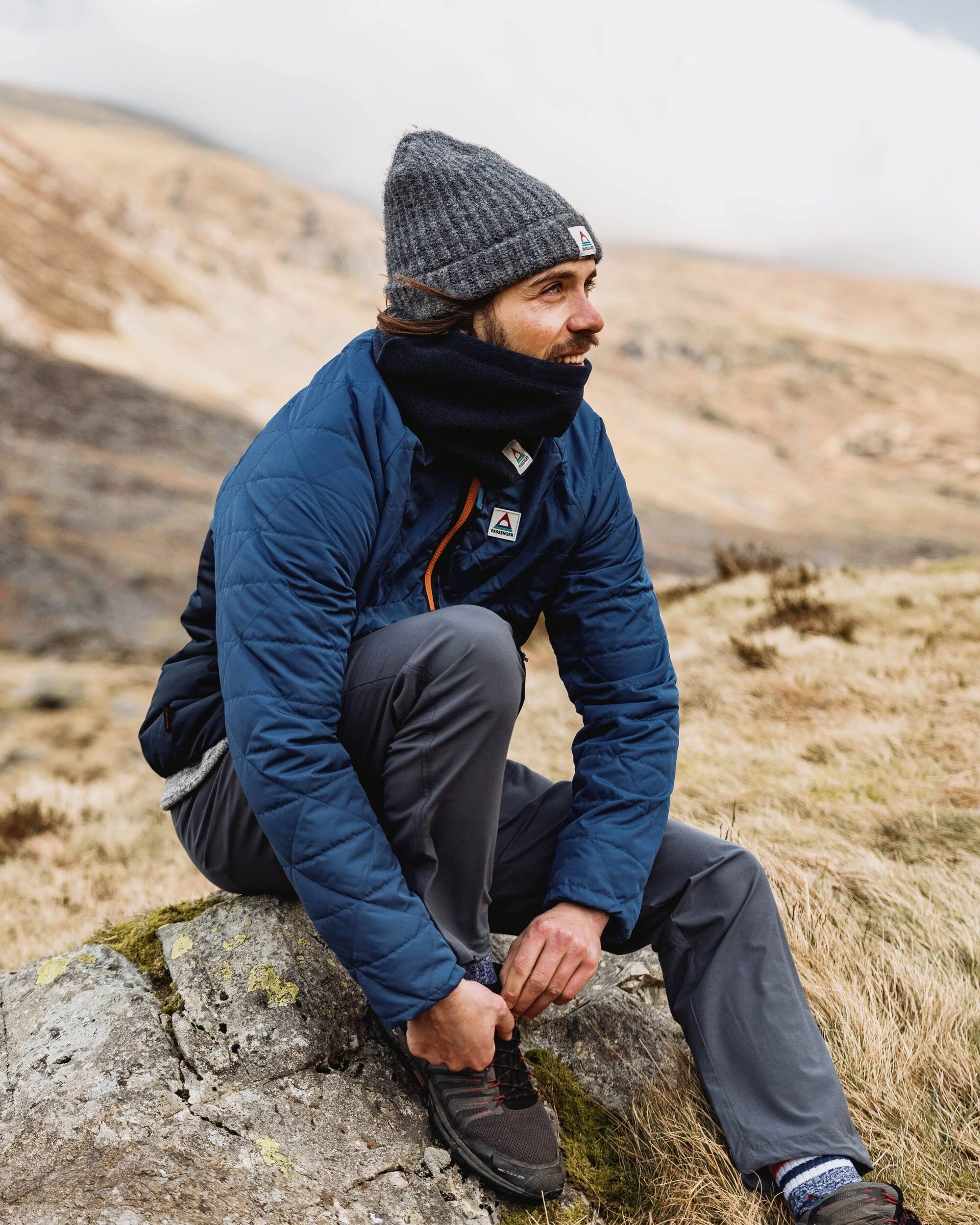 Pursue ThermoreĀ® Insulated Jacket - Dark Denim/ Deep Navy - Image 4