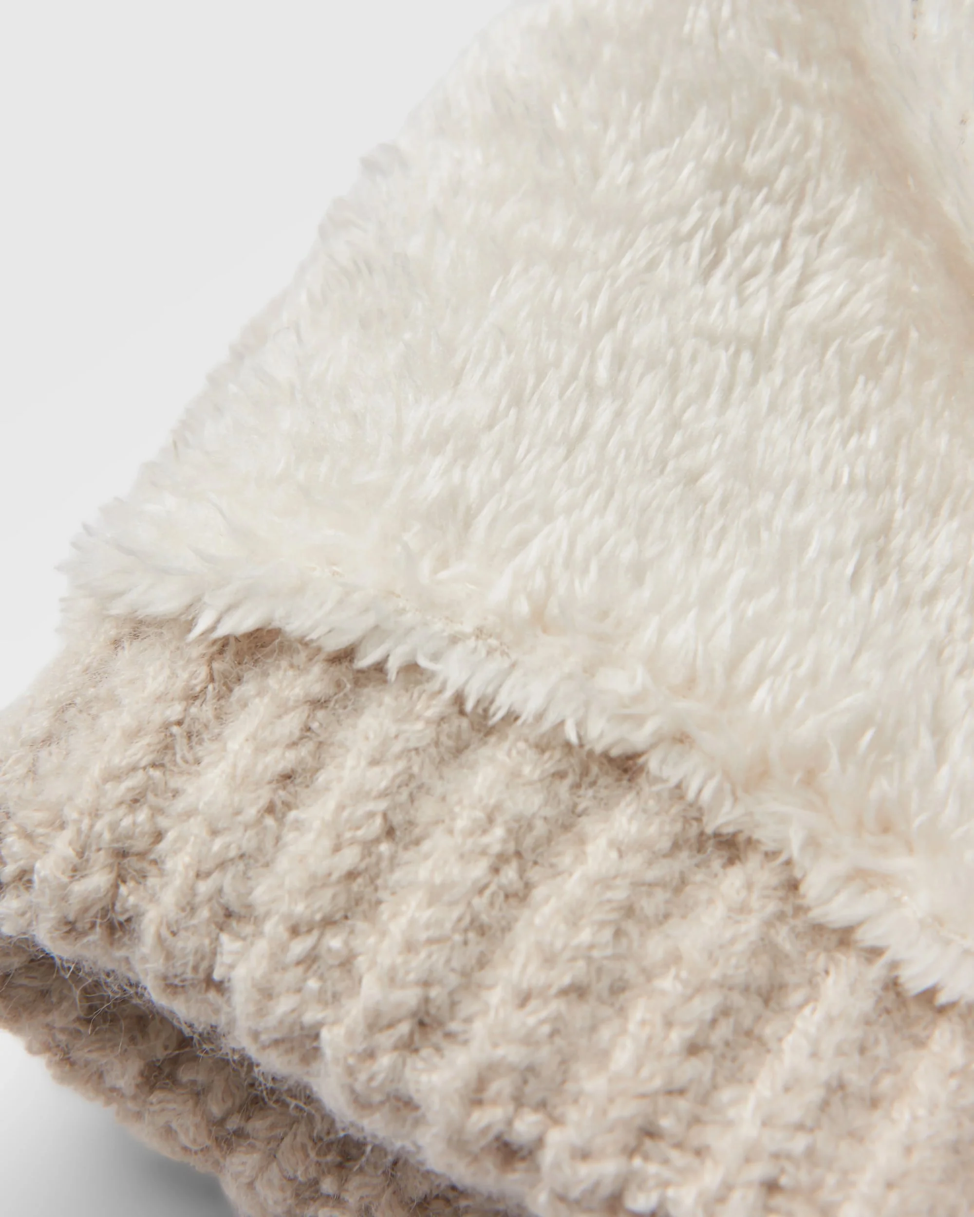 Redwood Fleece Lined Beanie - Vintage White - Image 8
