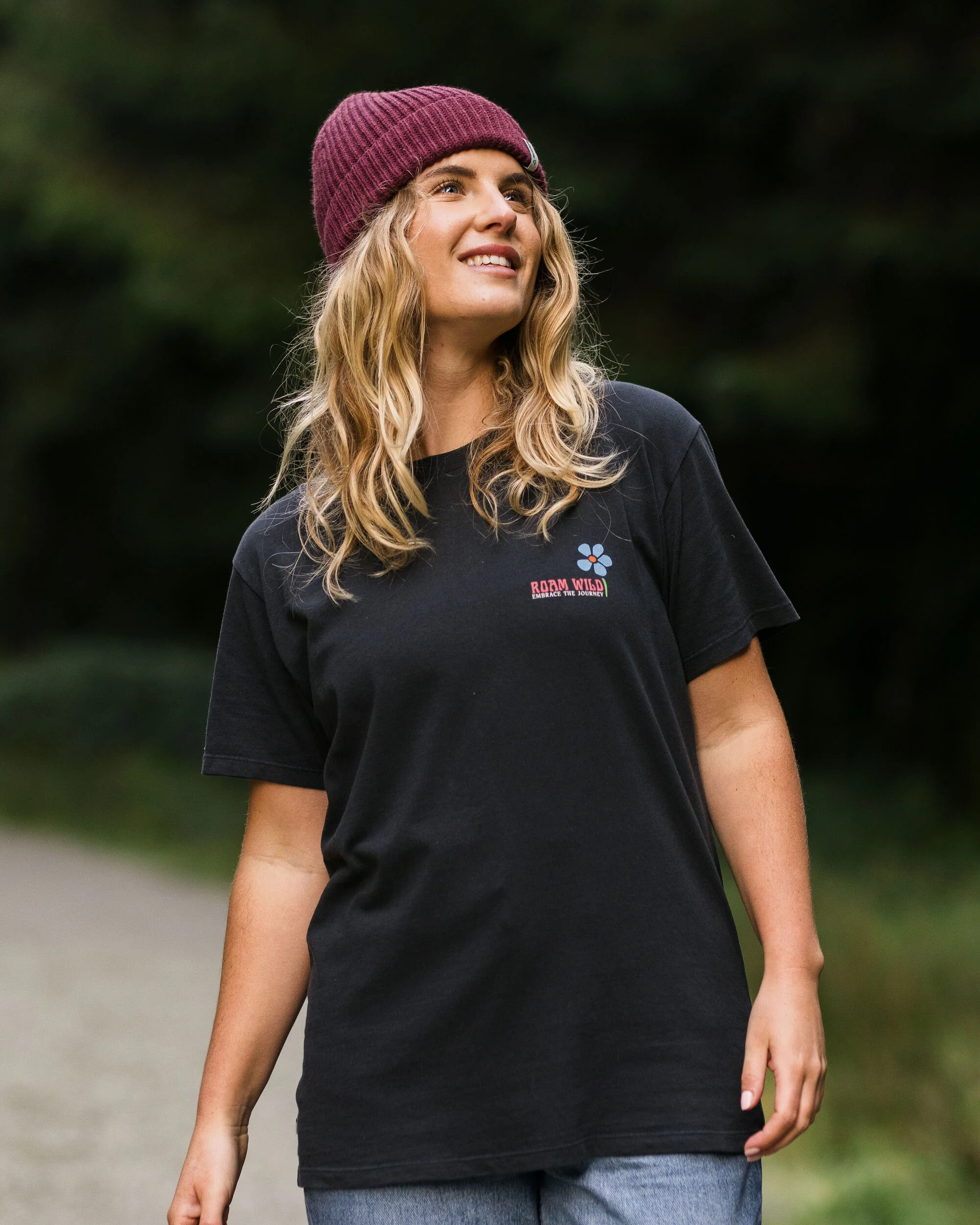 Roam Wild T-Shirt - Black - Image 4