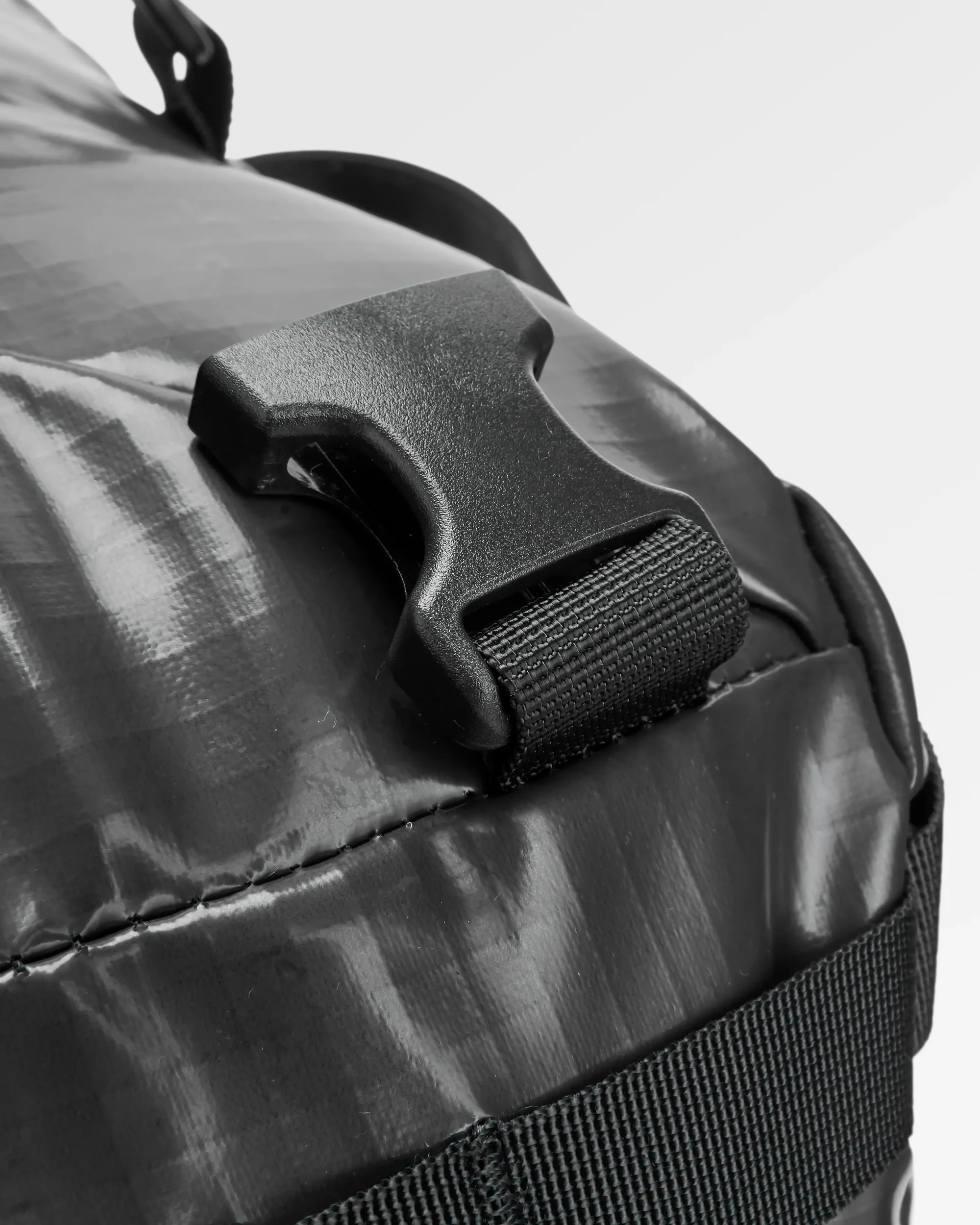 Roamer 80L Duffel Bag - Phantom Black - Image 13