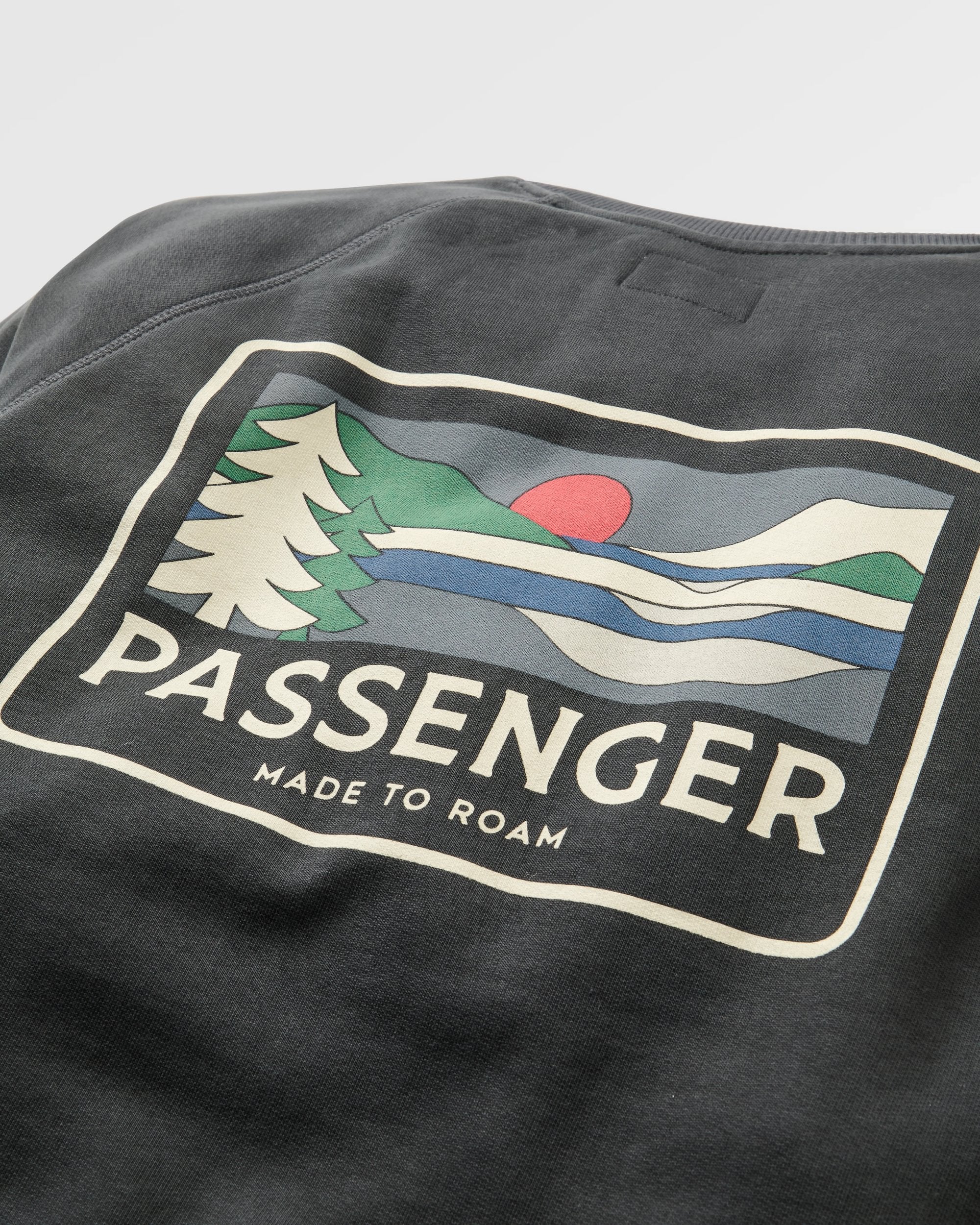 Roamer Men's Sweatshirt - Black - Image 4