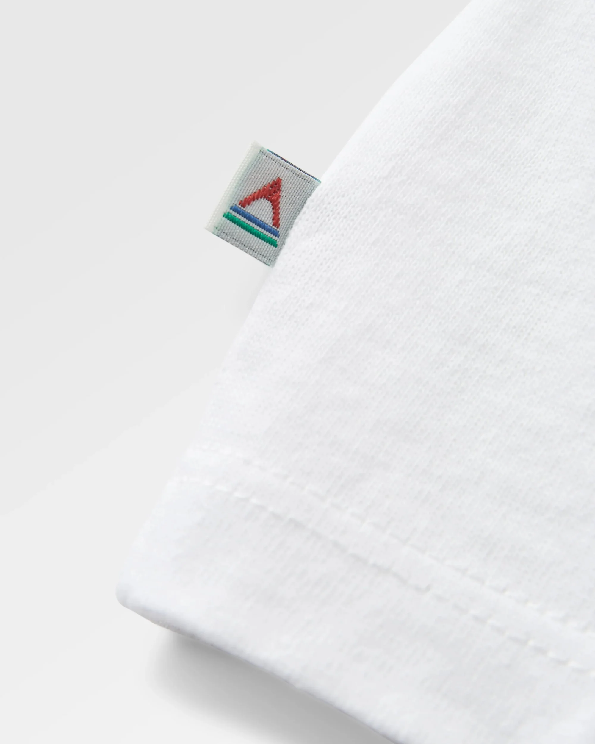 Roamer LS T-Shirt - White - Image 9